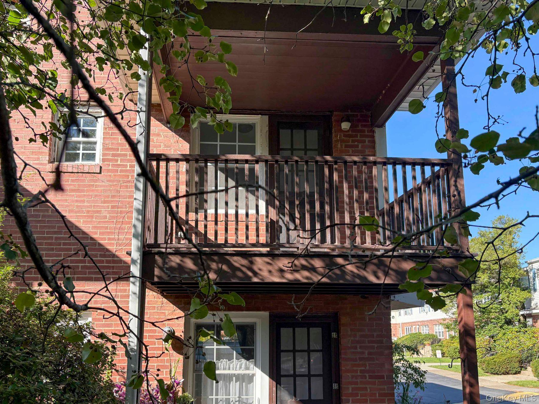 6 Huguenot Street, Unit 4 photo 17