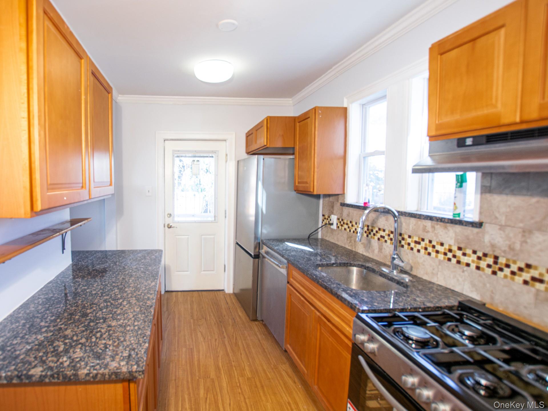 248-15 88th Drive – For Sale photo 7