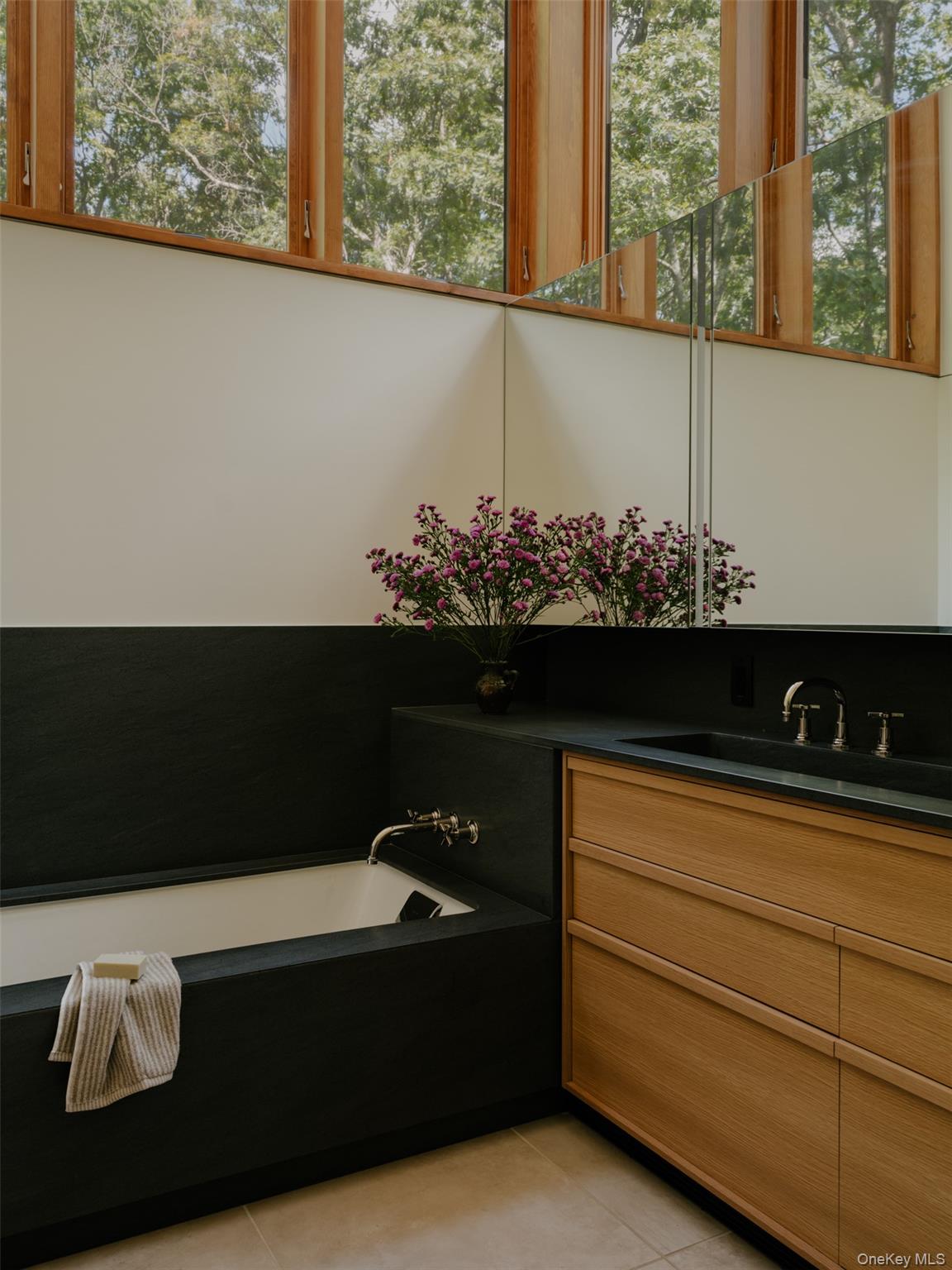 25 Willow Glen Road – For Sale photo 30