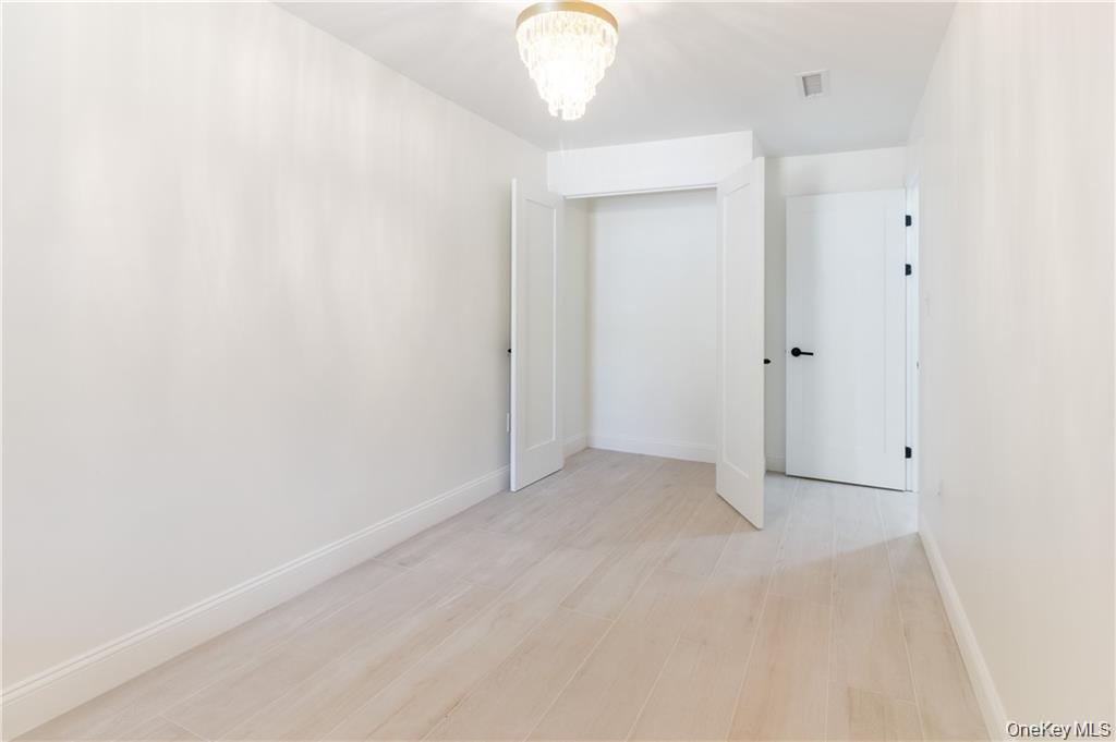 1231 Putnam Avenue, Unit 1 photo 8