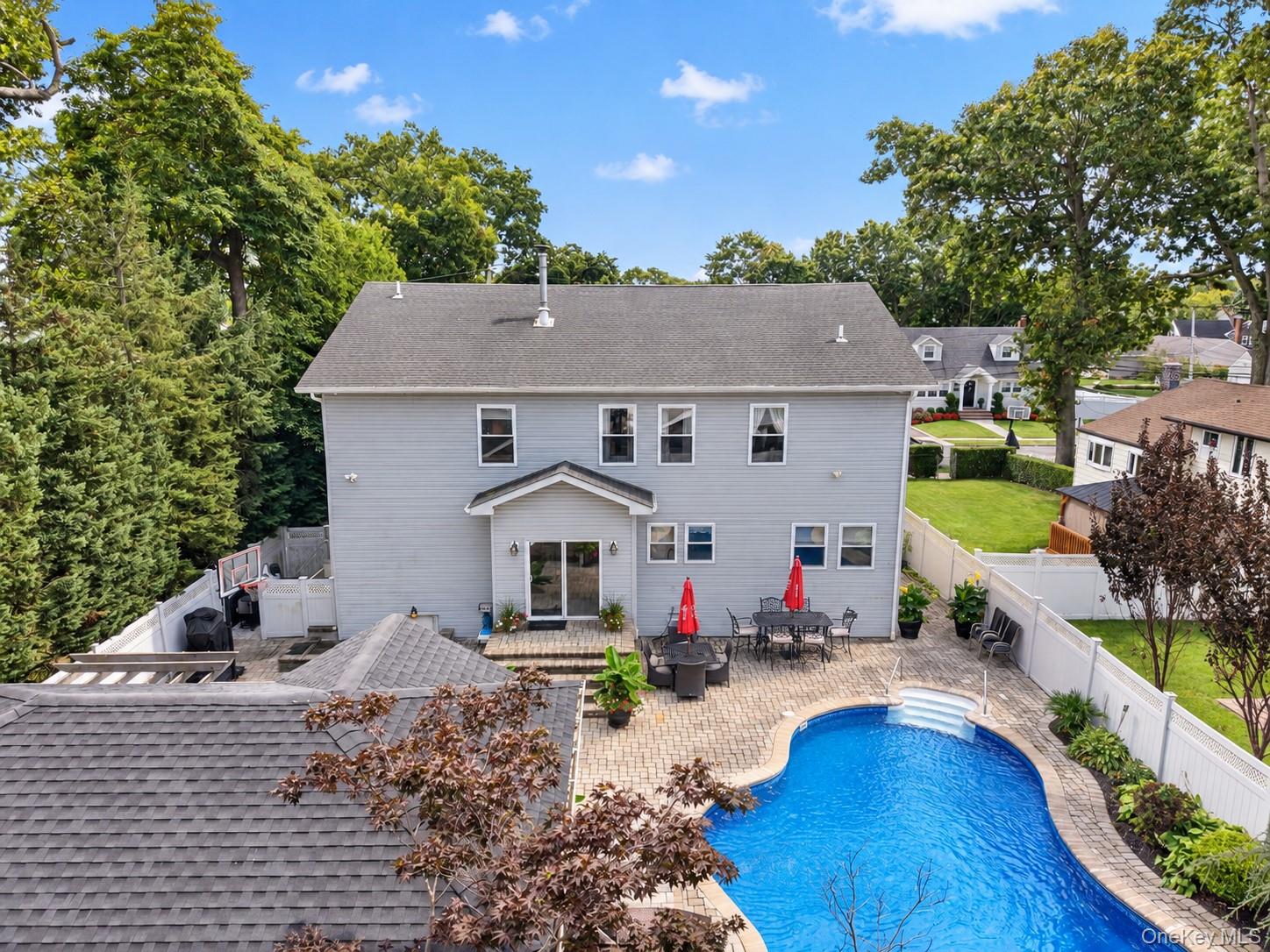 2021 Decatur Avenue – For Sale photo 44
