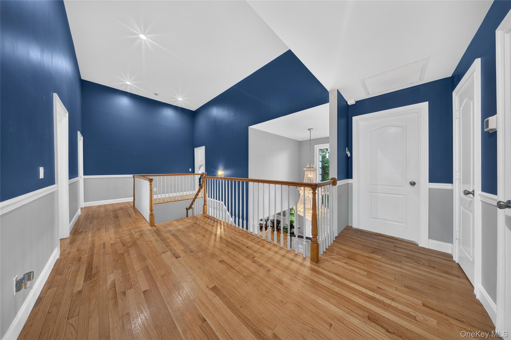 2021 Decatur Avenue – For Sale photo 19