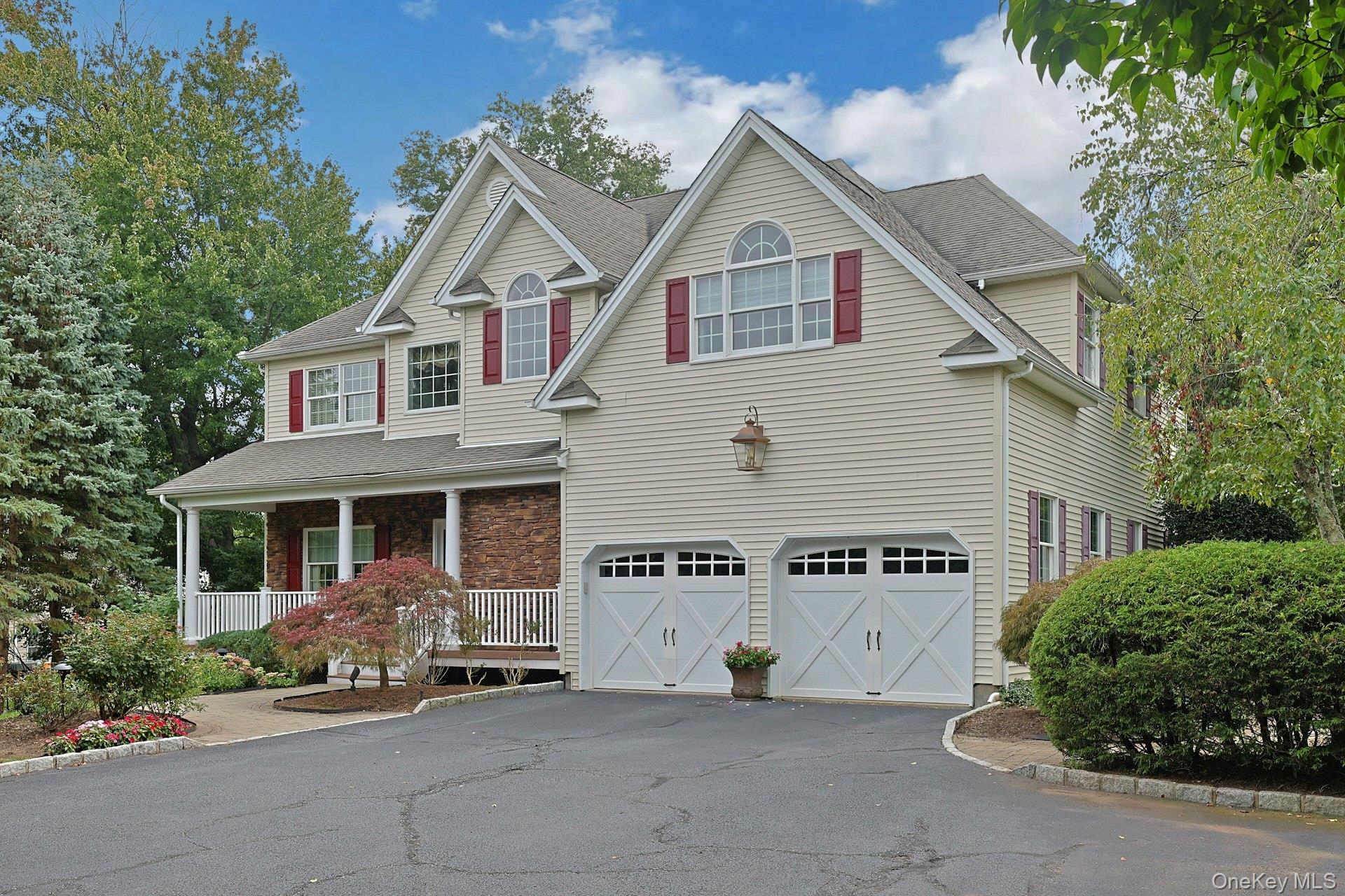 38 Shorn Drive – For Sale photo 2