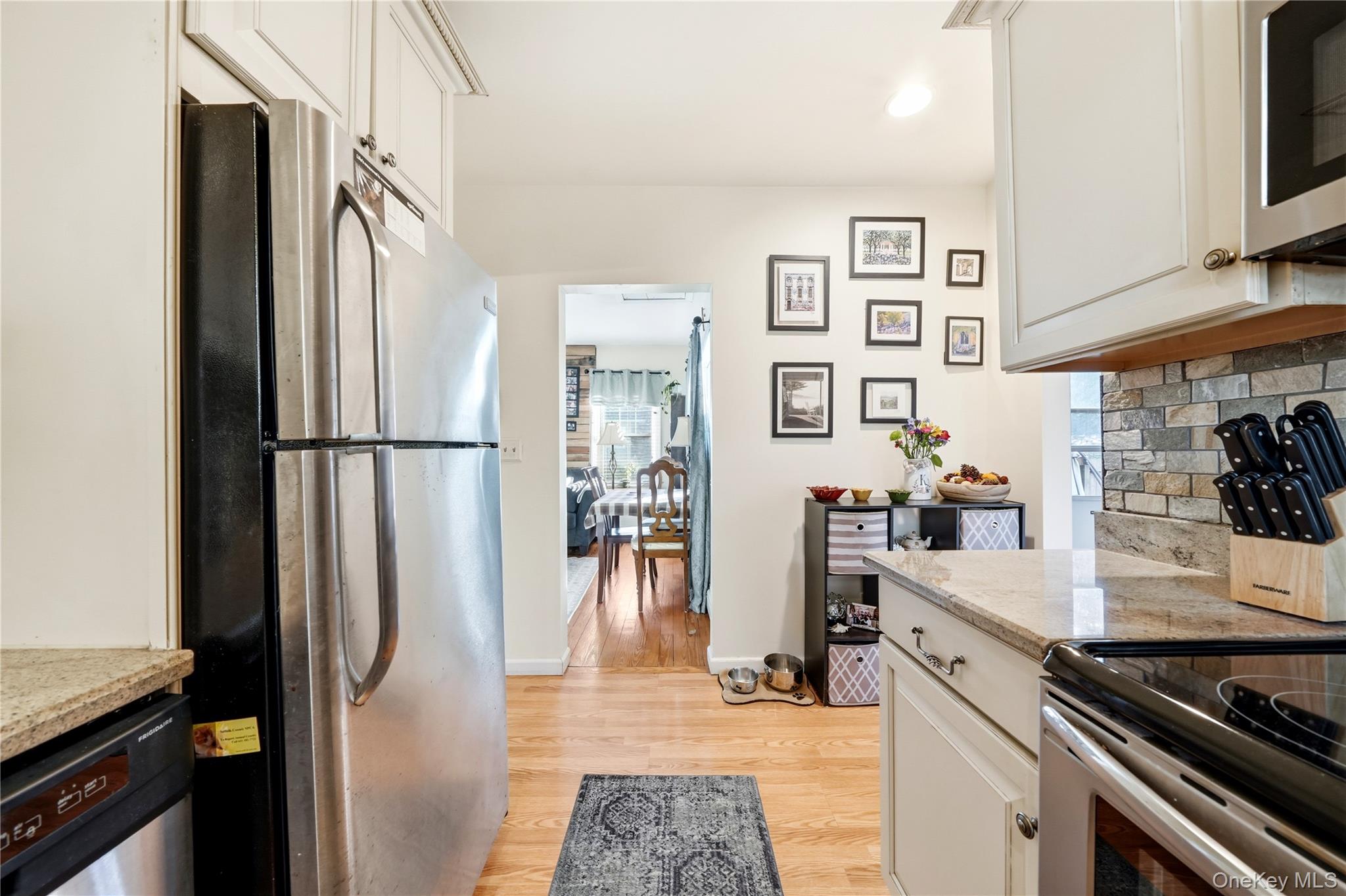 8 South Avenue – For Sale photo 11