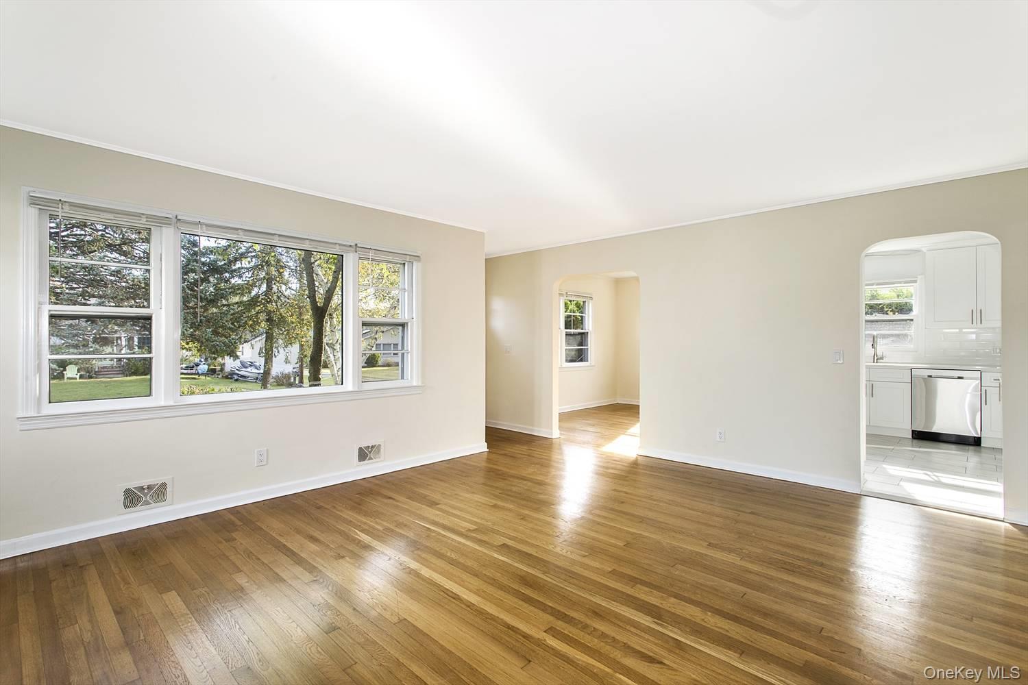 475 Clark Road – For Rent photo 3