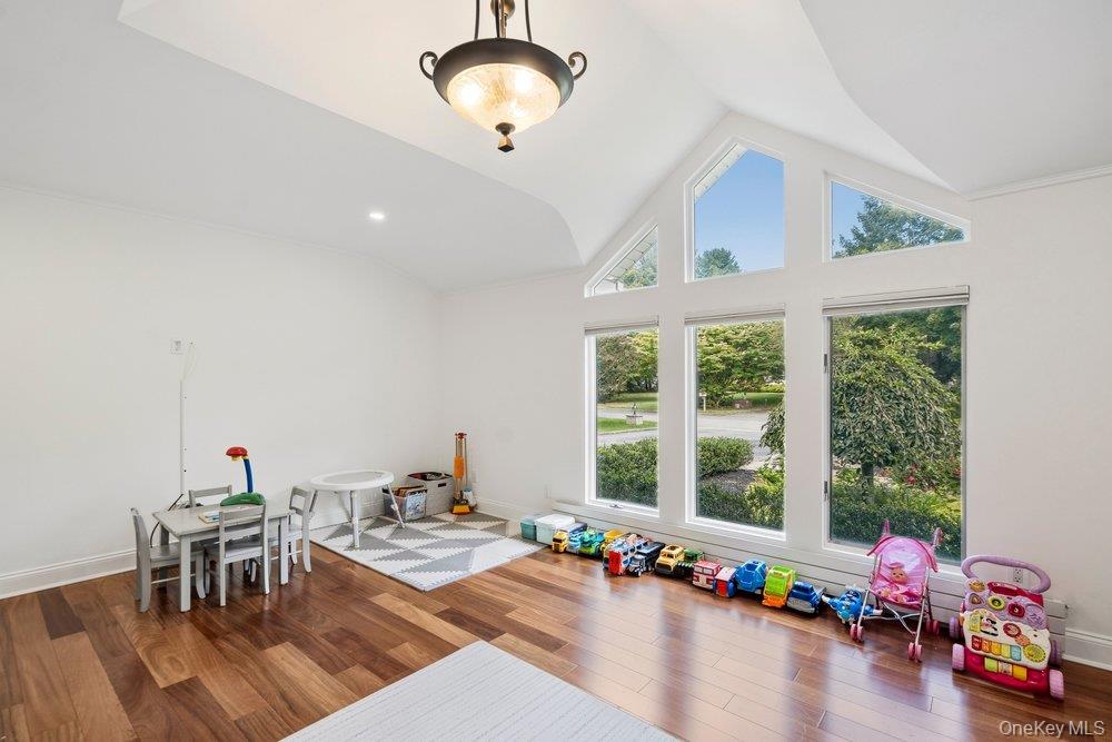 135 Hickman Street – For Sale photo 9