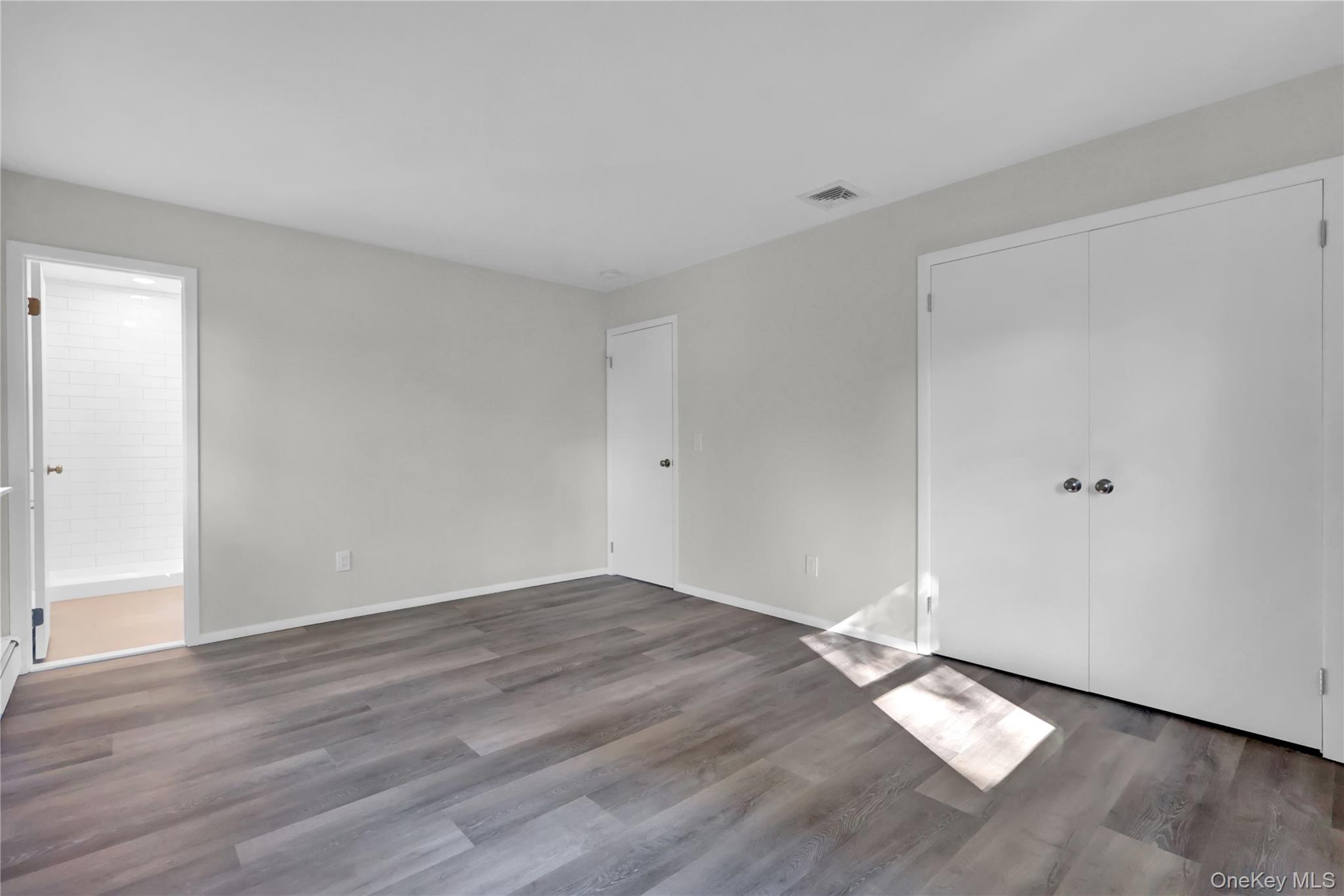 7 Canterbury Court – For Rent photo 33