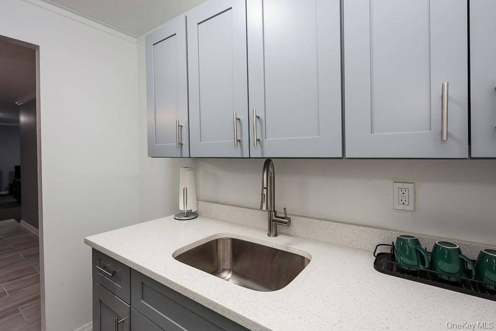 100 Clinton Avenue, Unit 2X photo 11