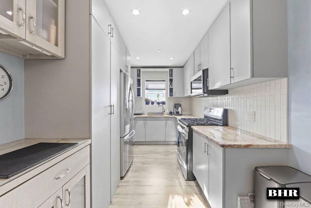 3360 Shore Parkway, Unit 4B photo 2