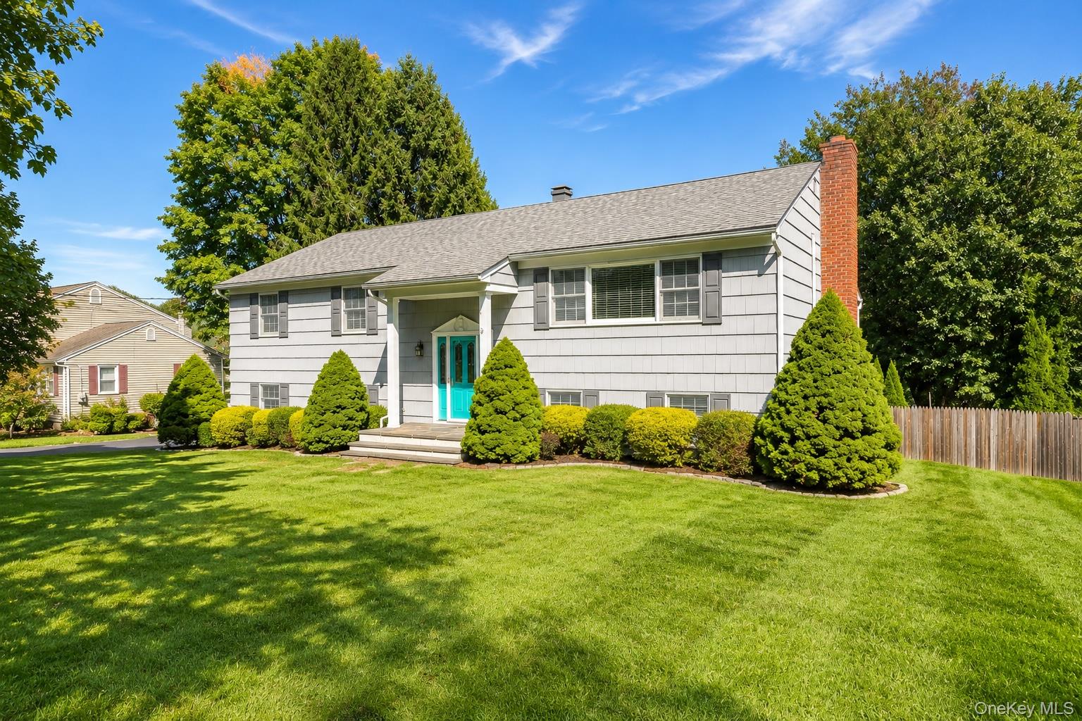 518 Manchester Road – For Sale photo 2