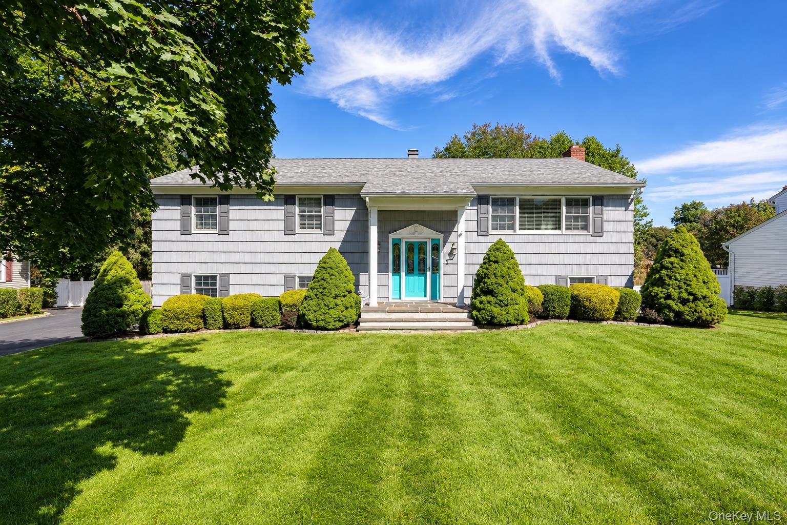 518 Manchester Road – For Sale