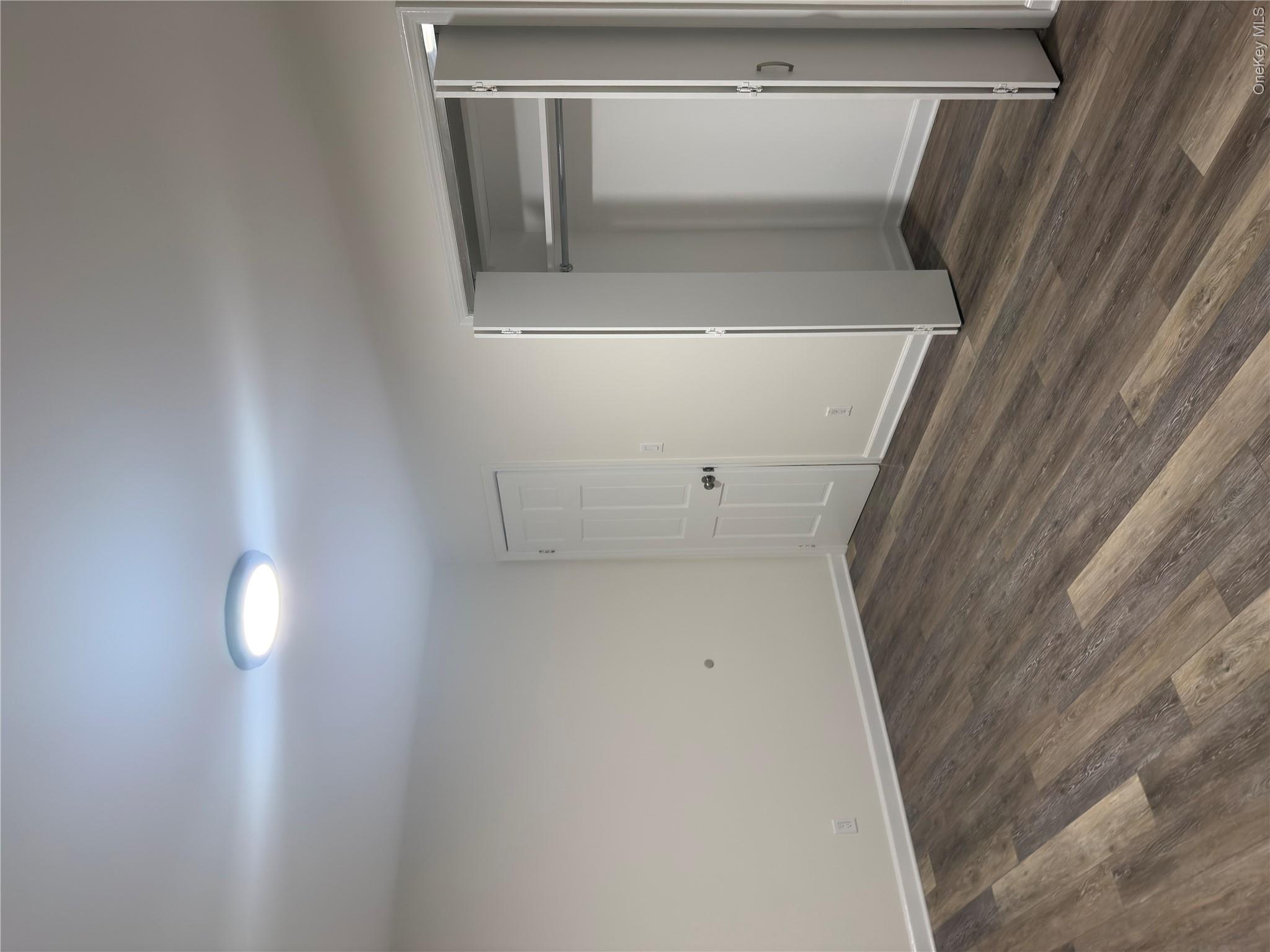 27-52 Curtis Street – For Rent