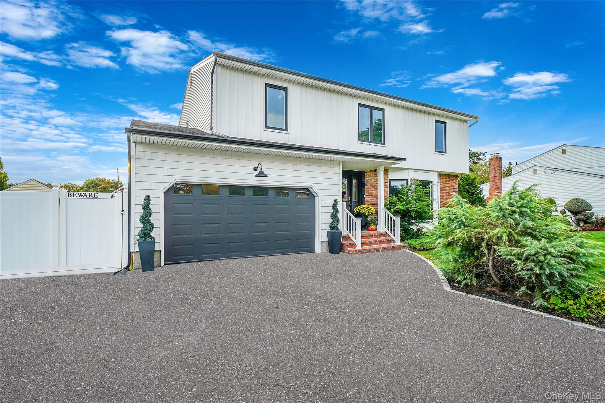11 Susan Court – For Sale photo 3