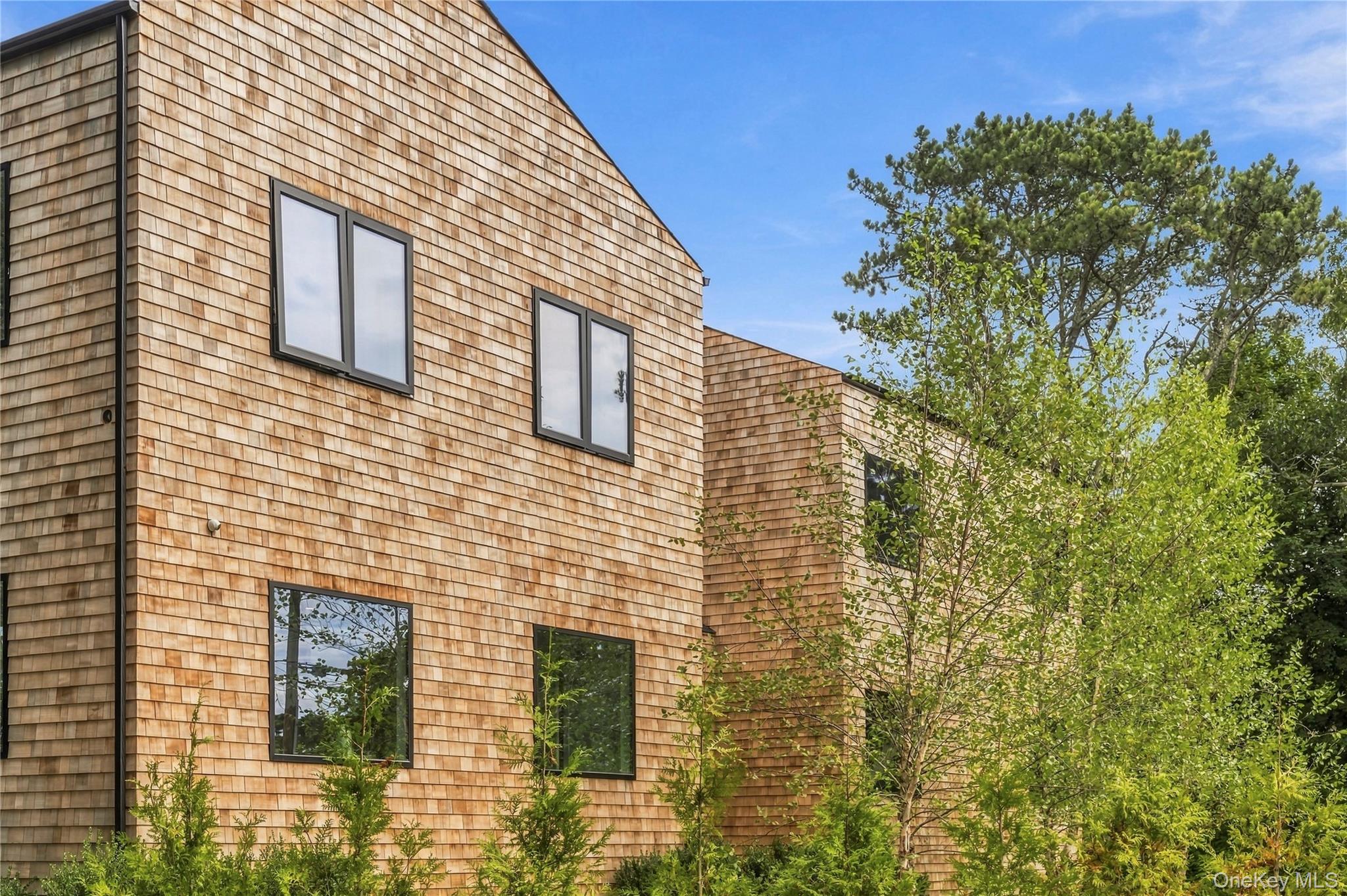 4 Linden Lane – For Sale photo 23