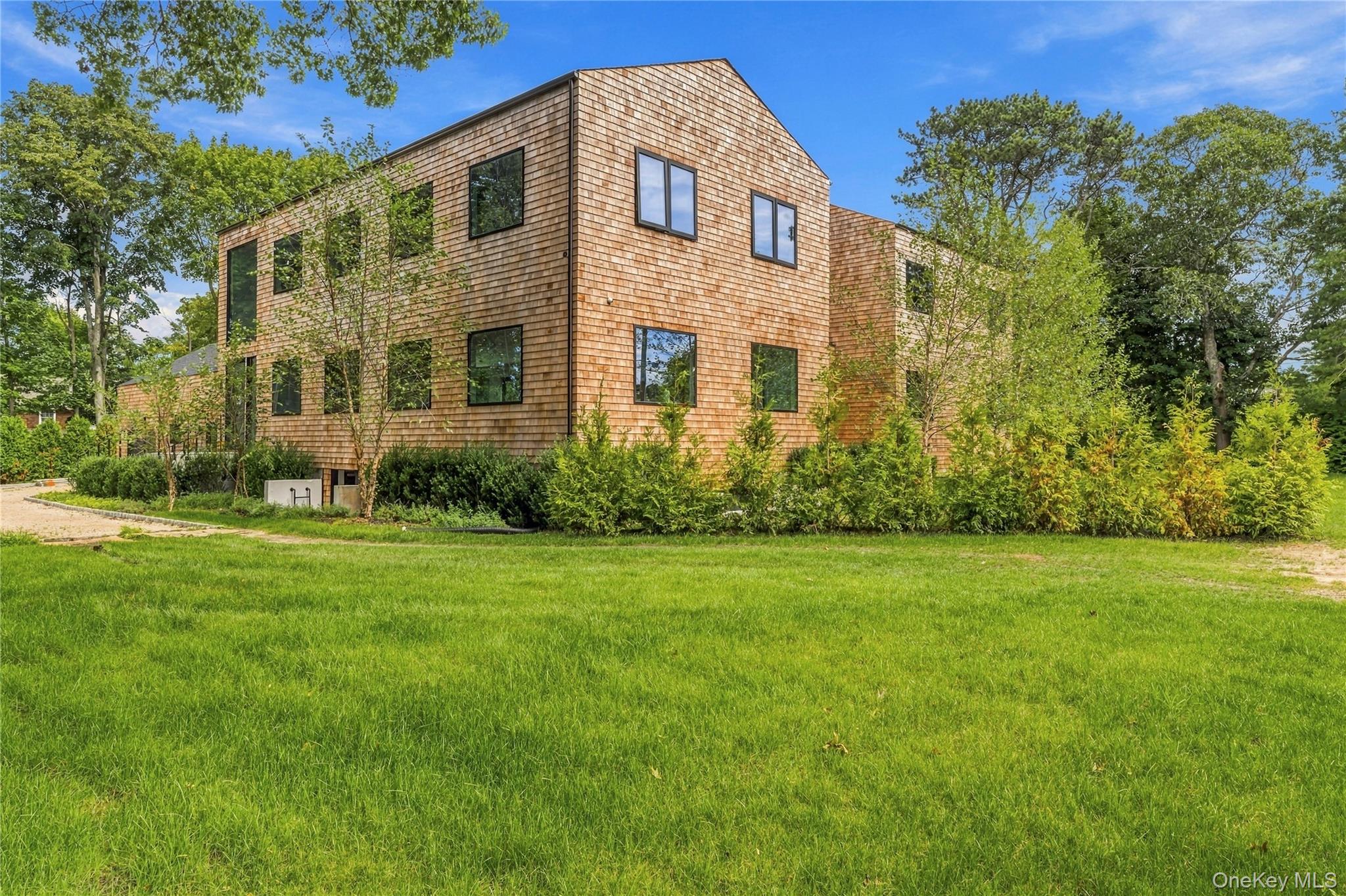 4 Linden Lane – For Sale photo 8
