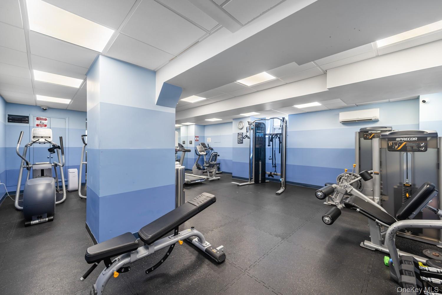 2650 Ocean Parkway, Unit 10-L photo 23