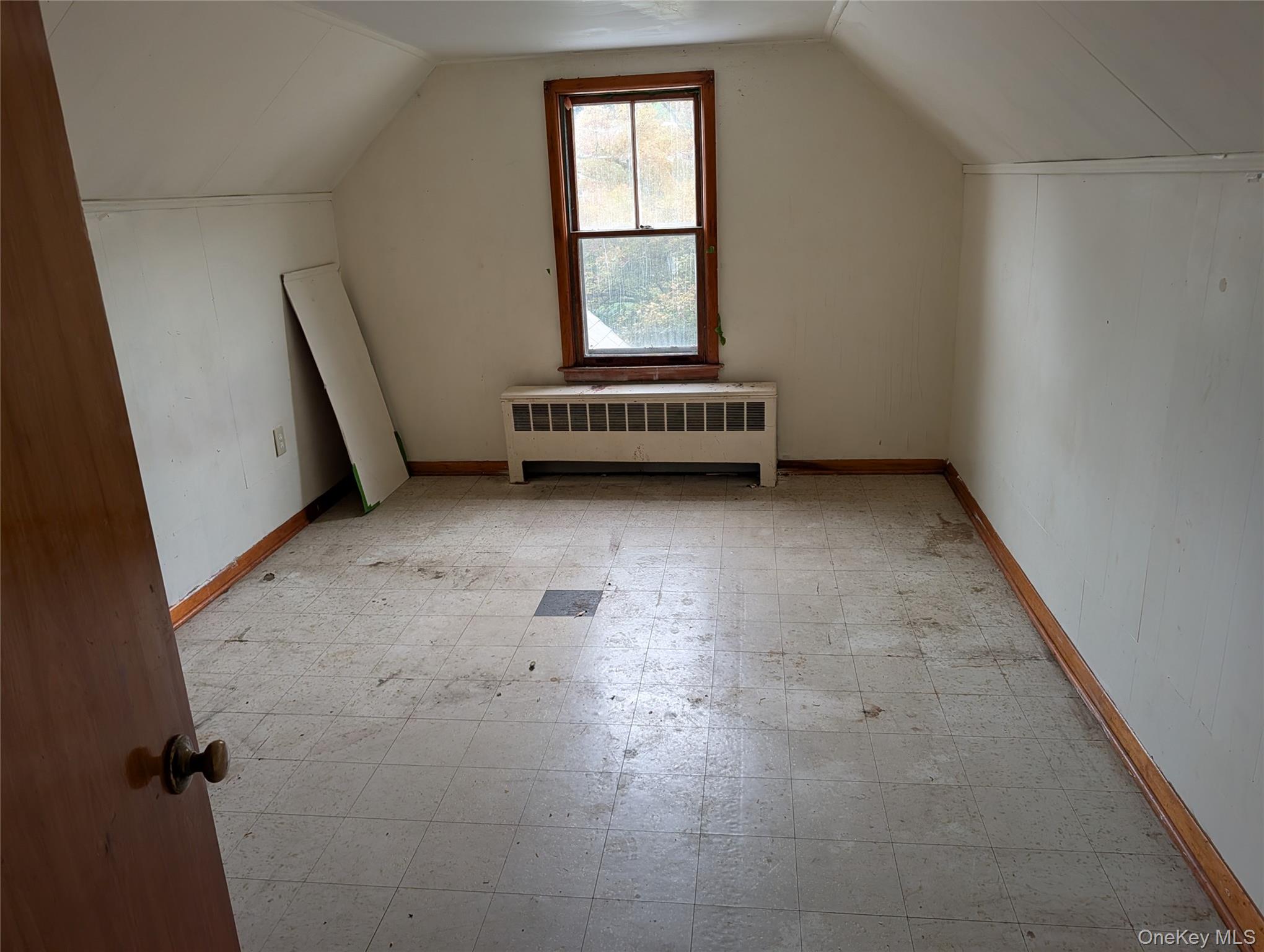 106 Depuyster Avenue – For Sale photo 12