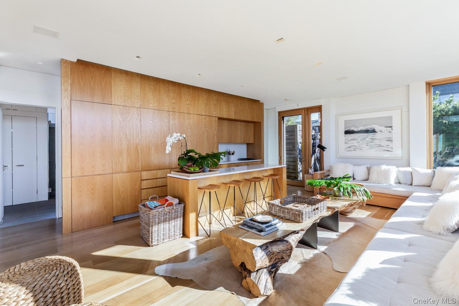 1 West Walk – For Sale photo 7