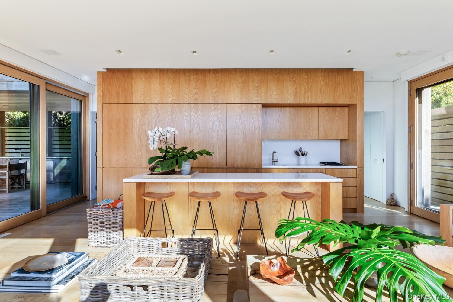 1 West Walk – For Sale photo 11