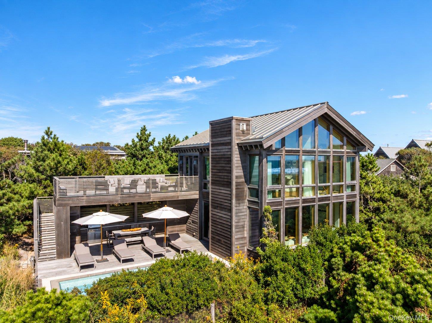 1 West Walk – For Sale photo 2