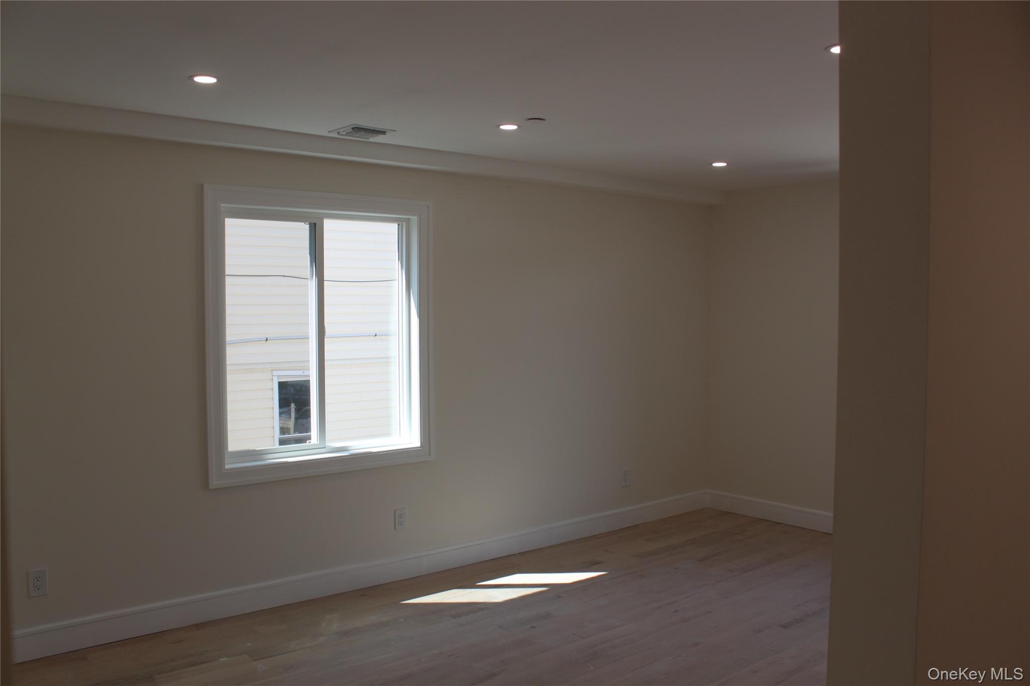 14518 106th Avenue – For Sale photo 32