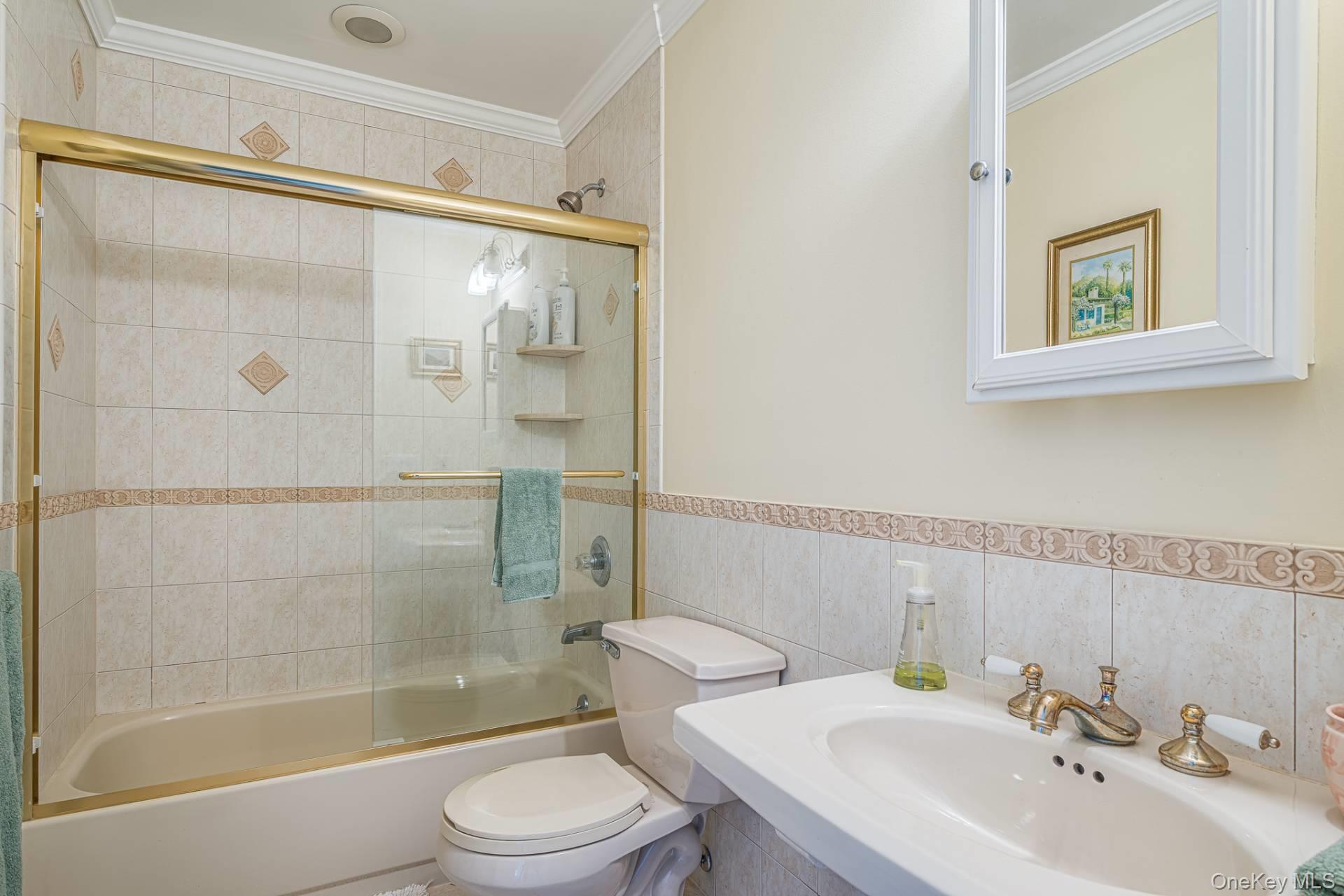 892 Dune Road – For Rent photo 17