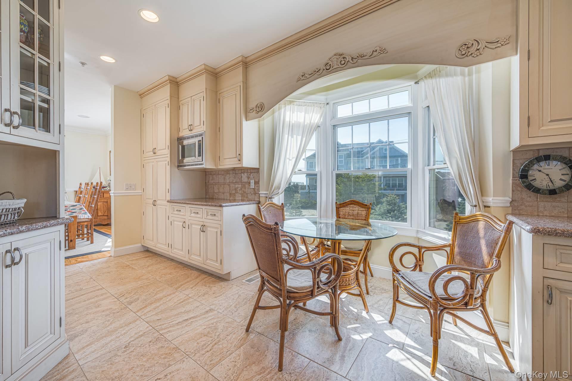 892 Dune Road – For Rent photo 8