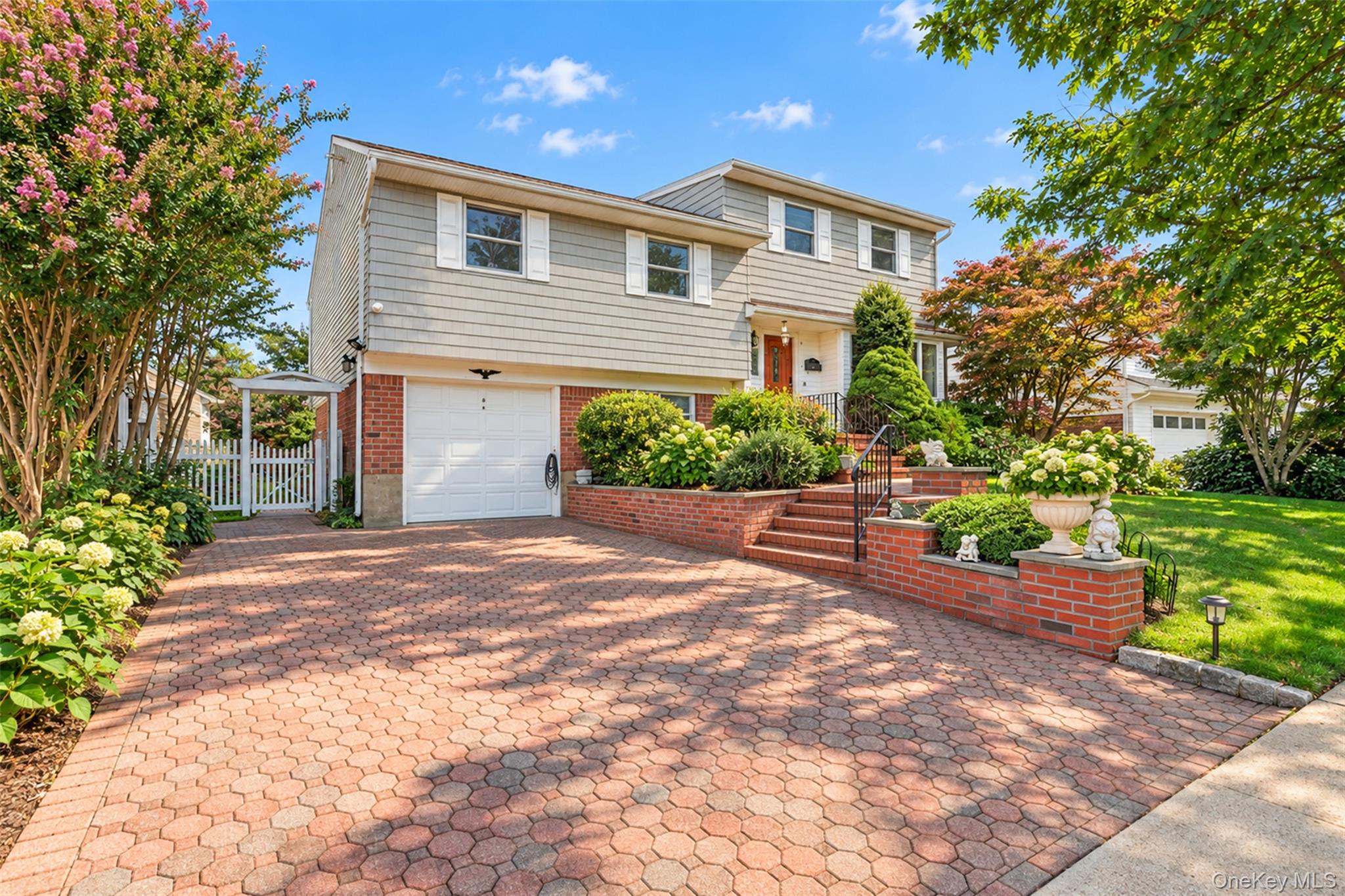 31 Colony Lane – For Sale
