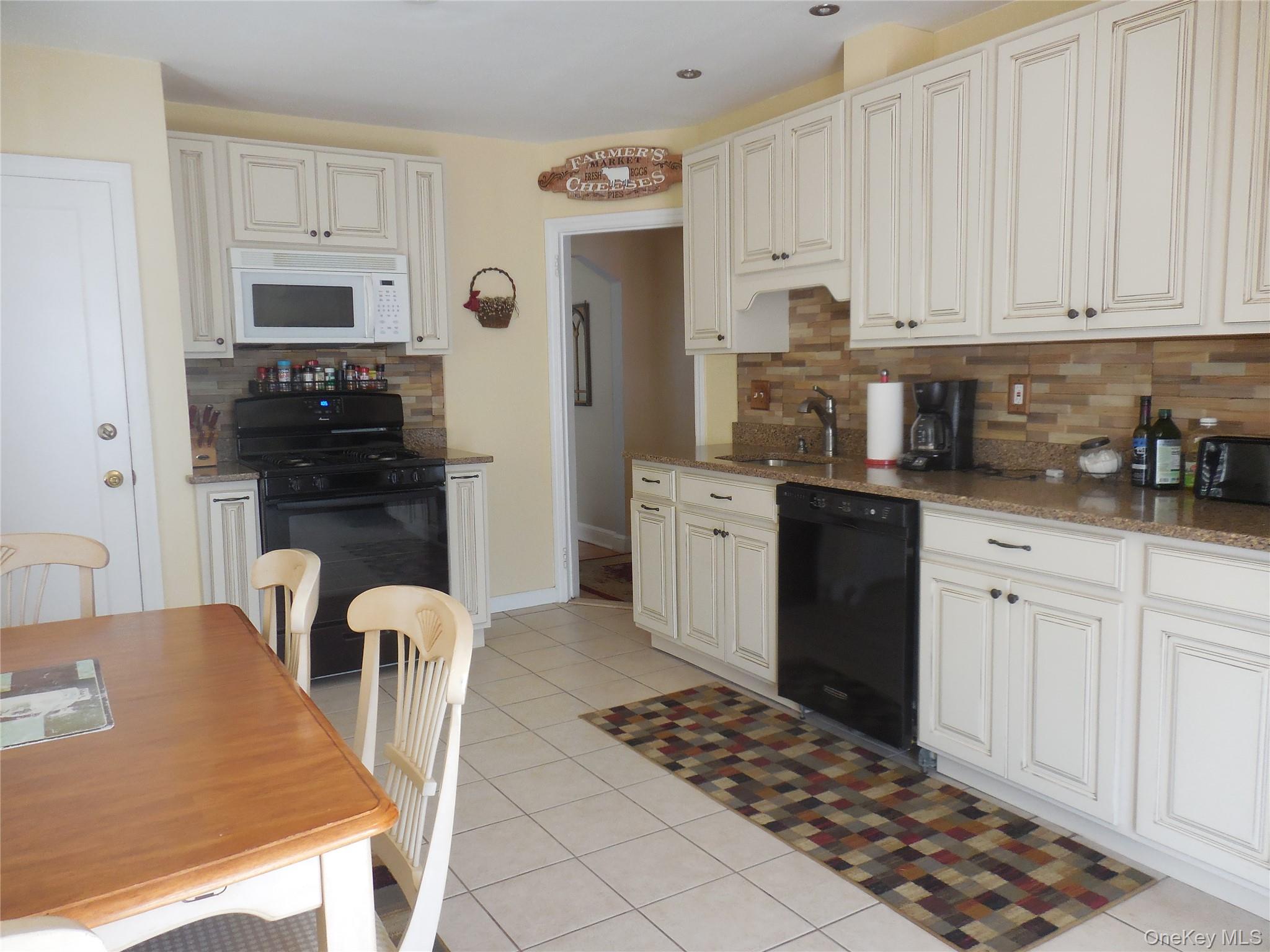 149 Rule Street – For Sale photo 5