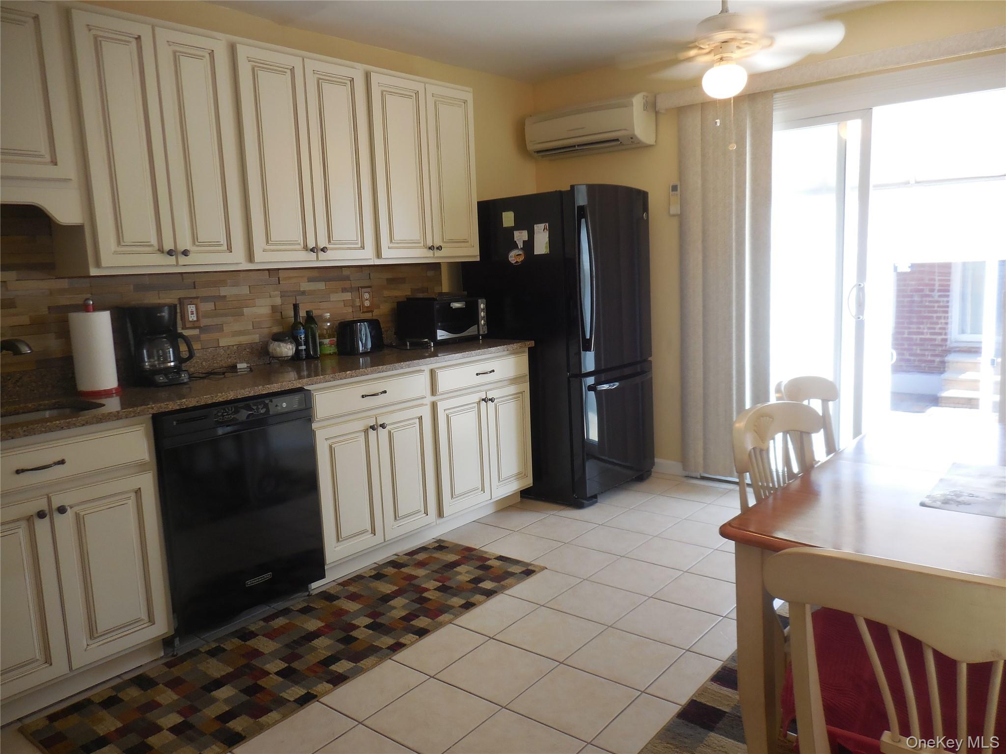 149 Rule Street – For Sale photo 6
