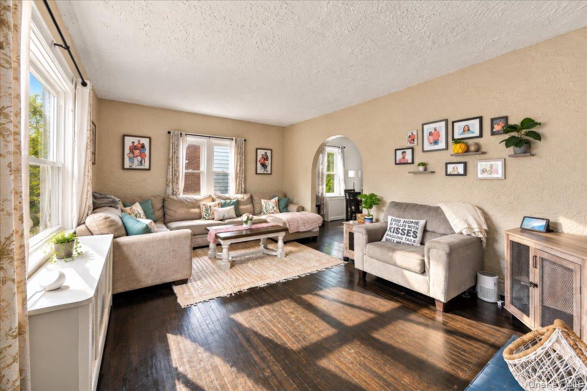 201 Park Drive – For Sale photo 6