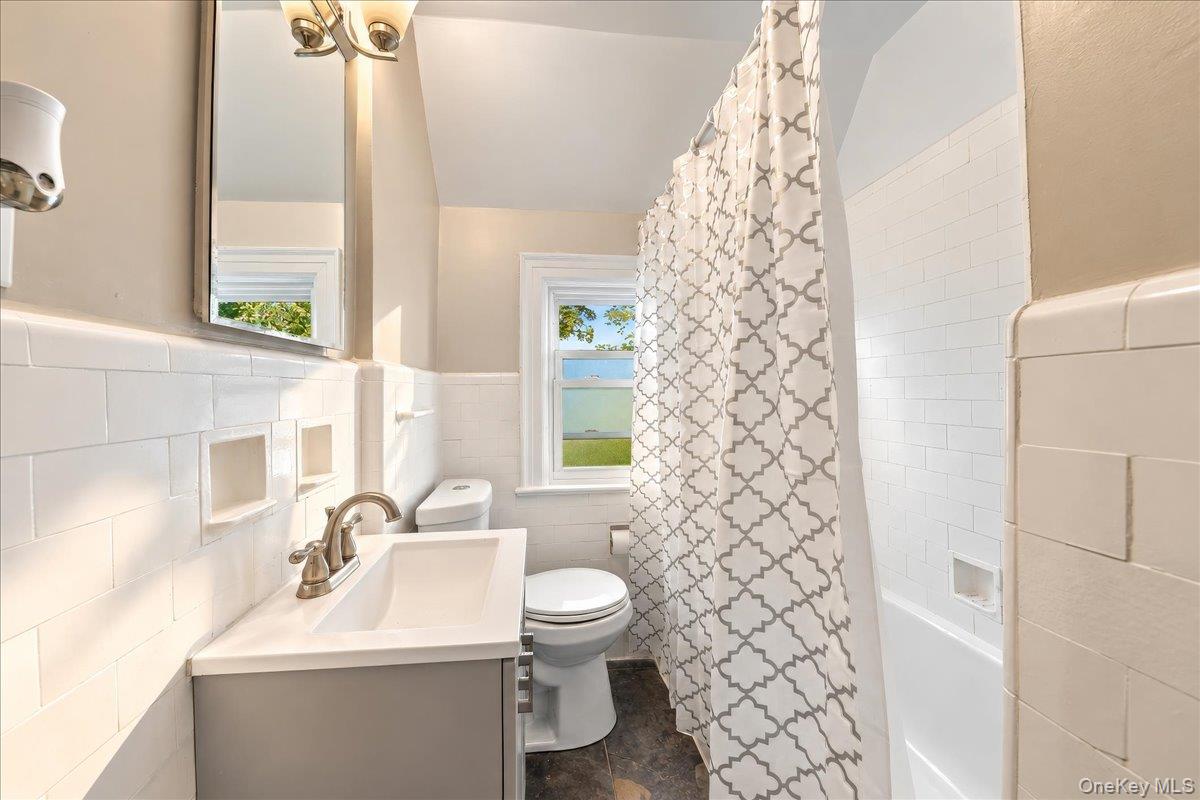 201 Park Drive – For Sale photo 22