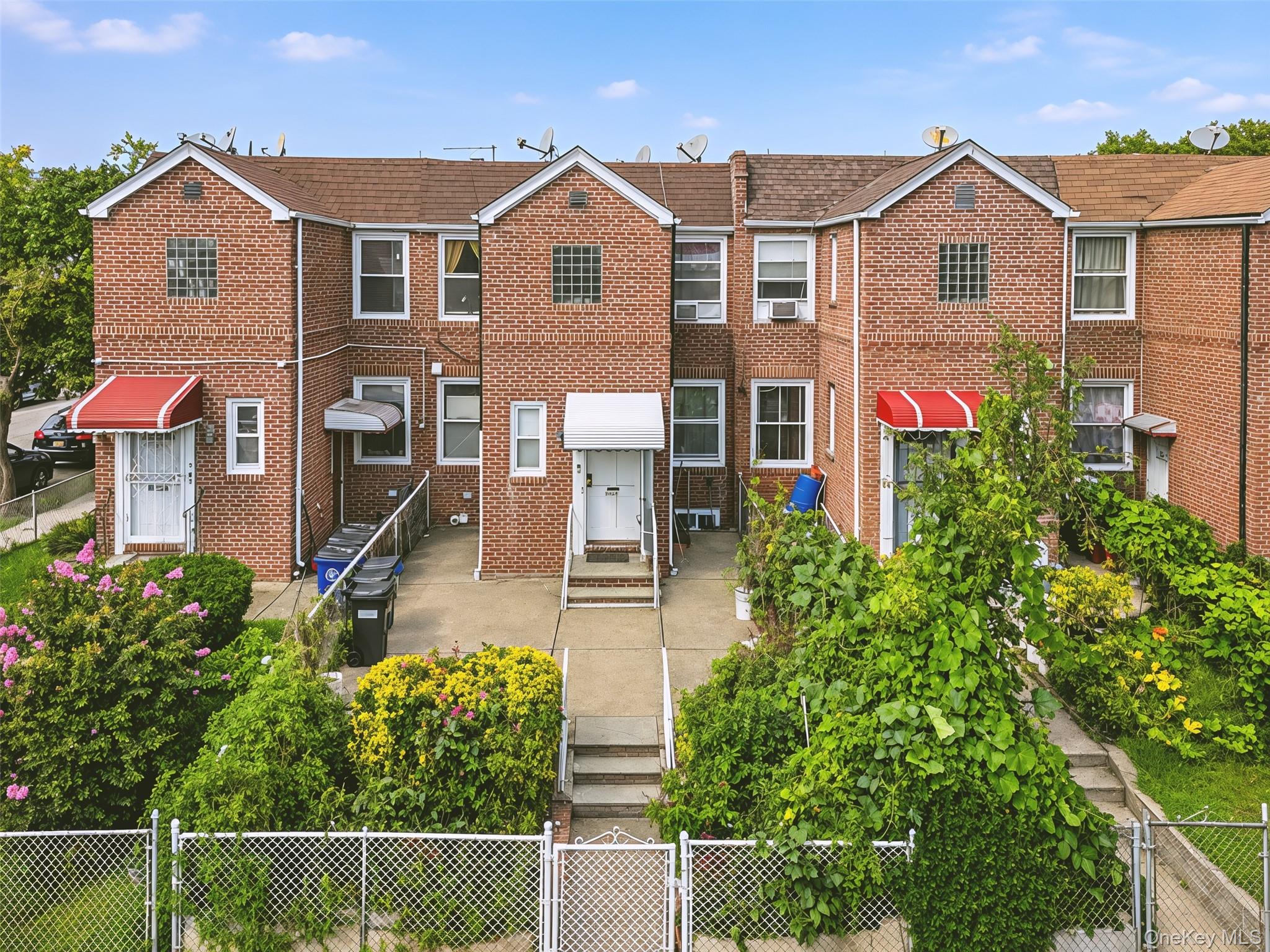 232-03 Hillside Avenue – For Sale photo 2