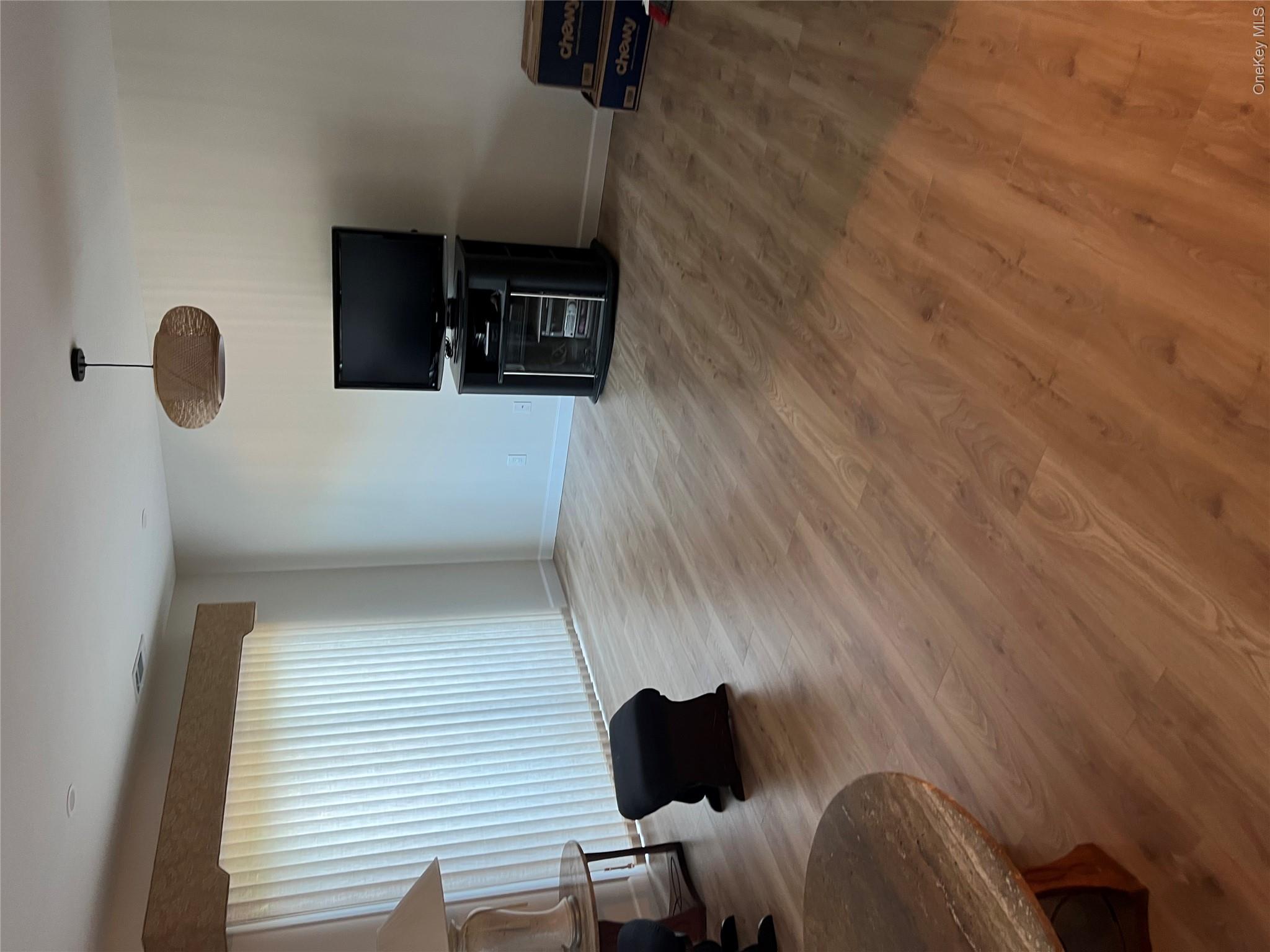 21 Sandy Hill Road – For Rent photo 7