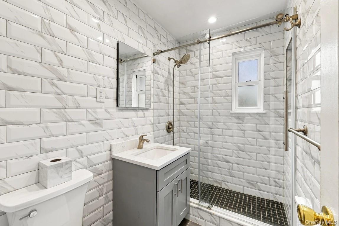 249-33 60th Avenue, Unit LOWER photo 11