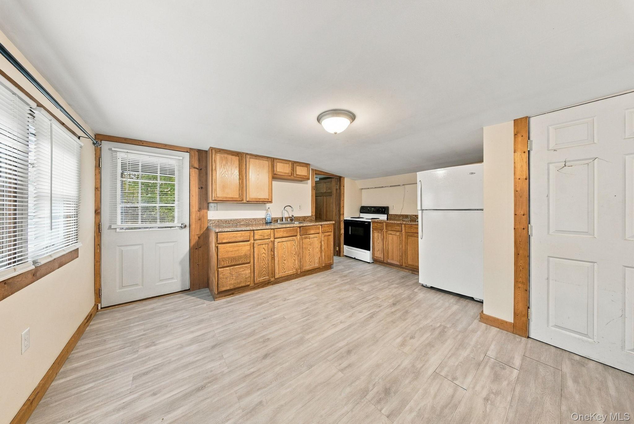 1053 Burlingham Road – For Sale photo 44