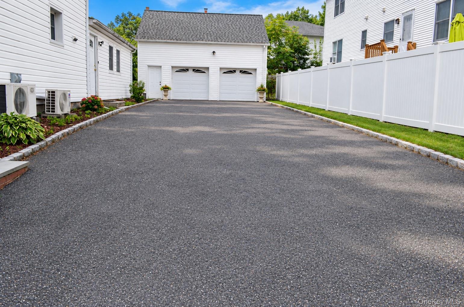 65 S Fulton Street, Unit 2 photo 3