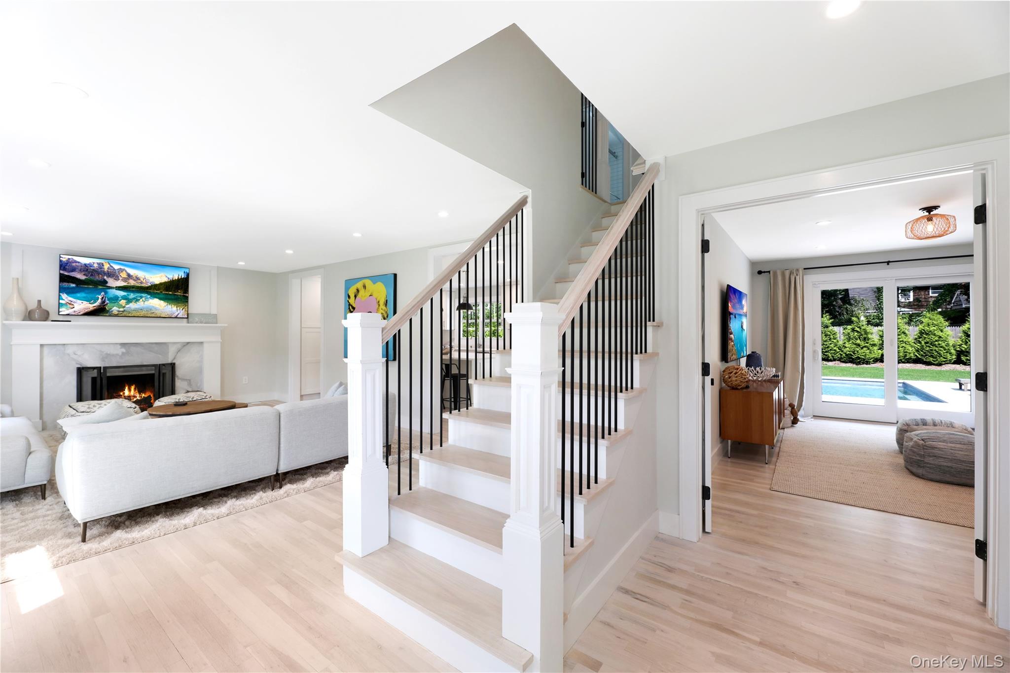 16 Pin Oak Lane – For Rent photo 4