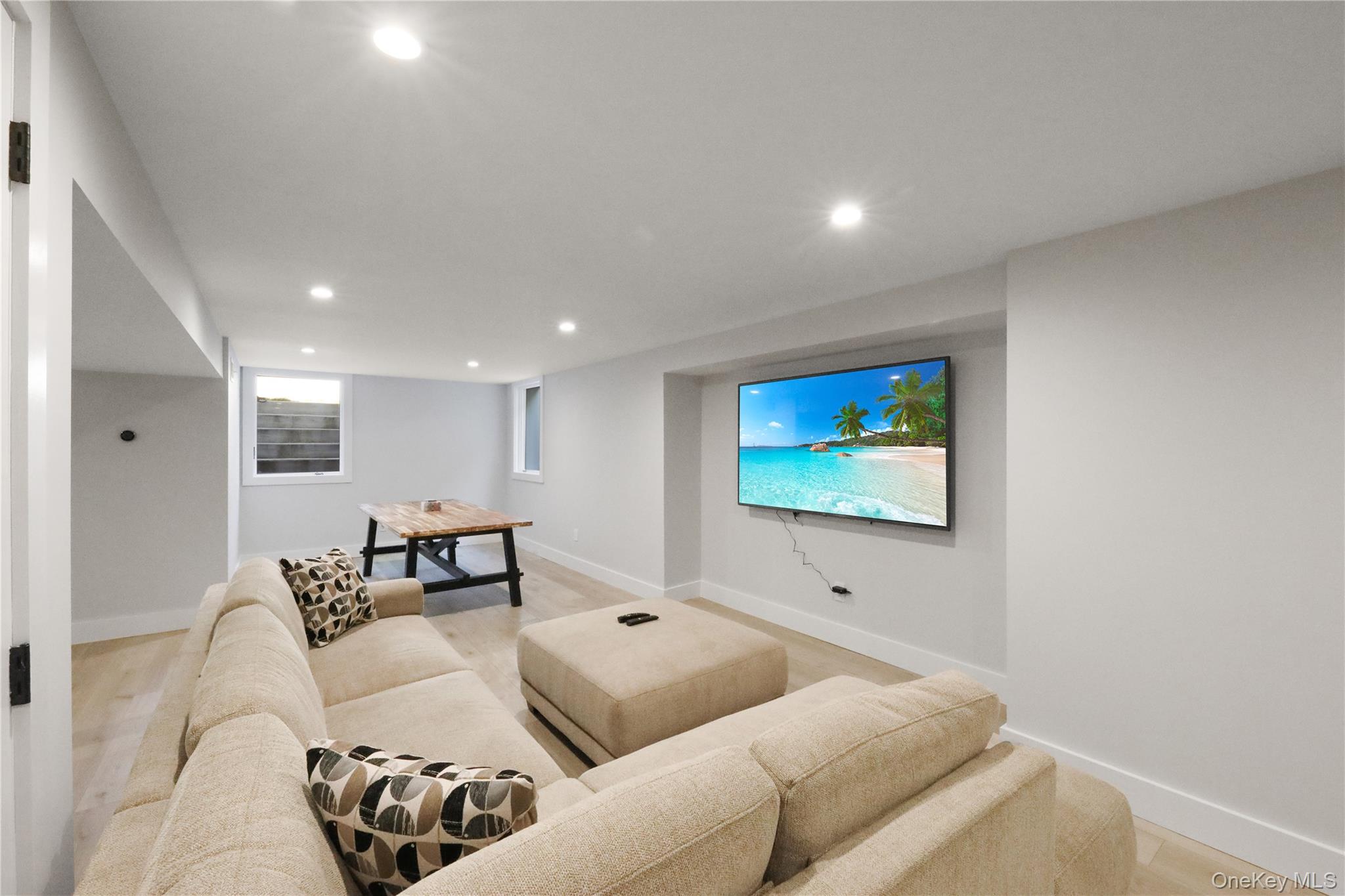 16 Pin Oak Lane – For Rent photo 28