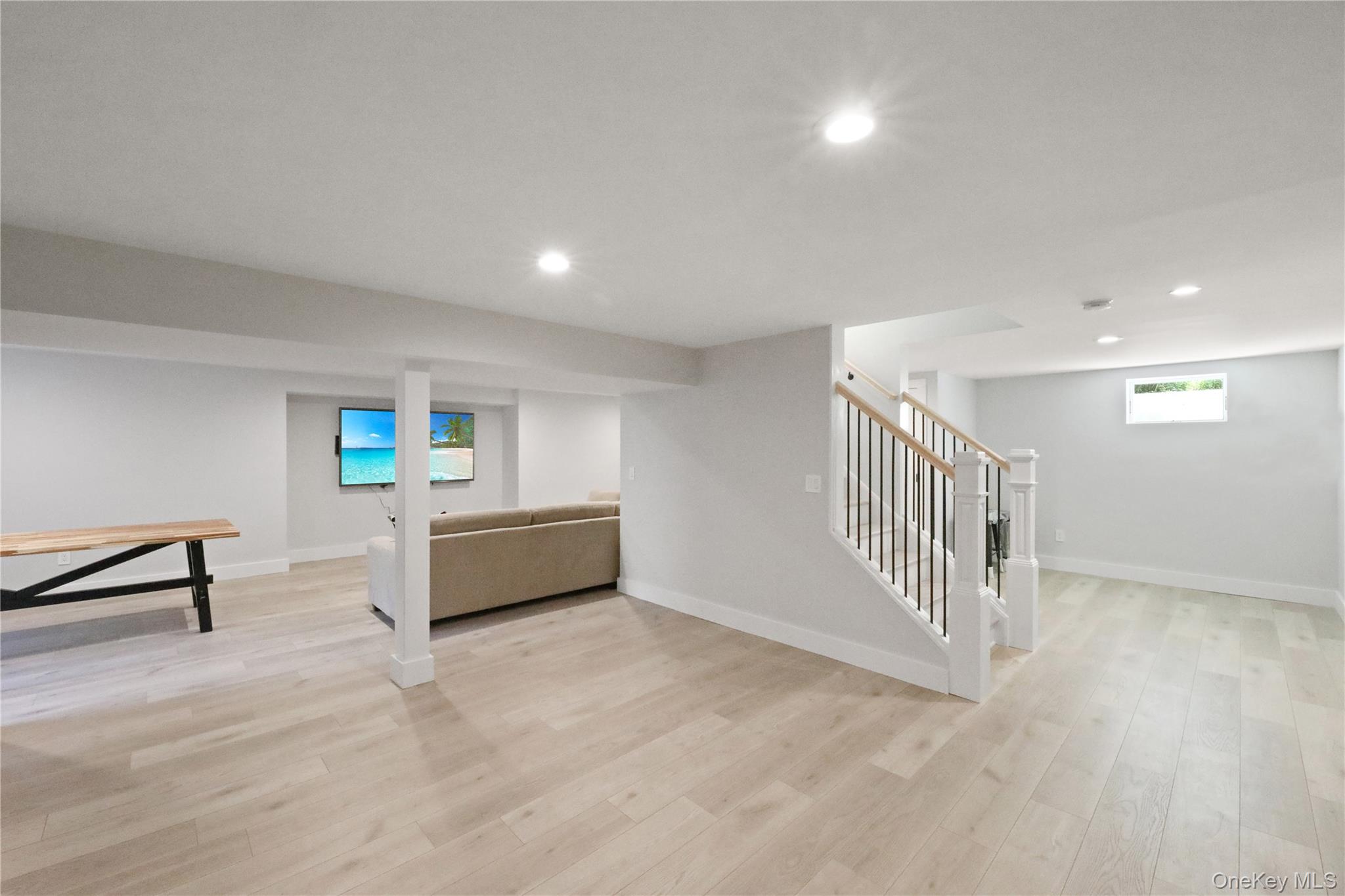 16 Pin Oak Lane – For Rent photo 27