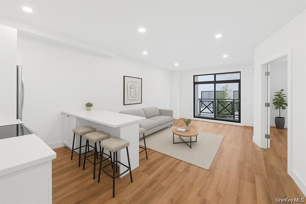 199 E Post Road, Unit 201
