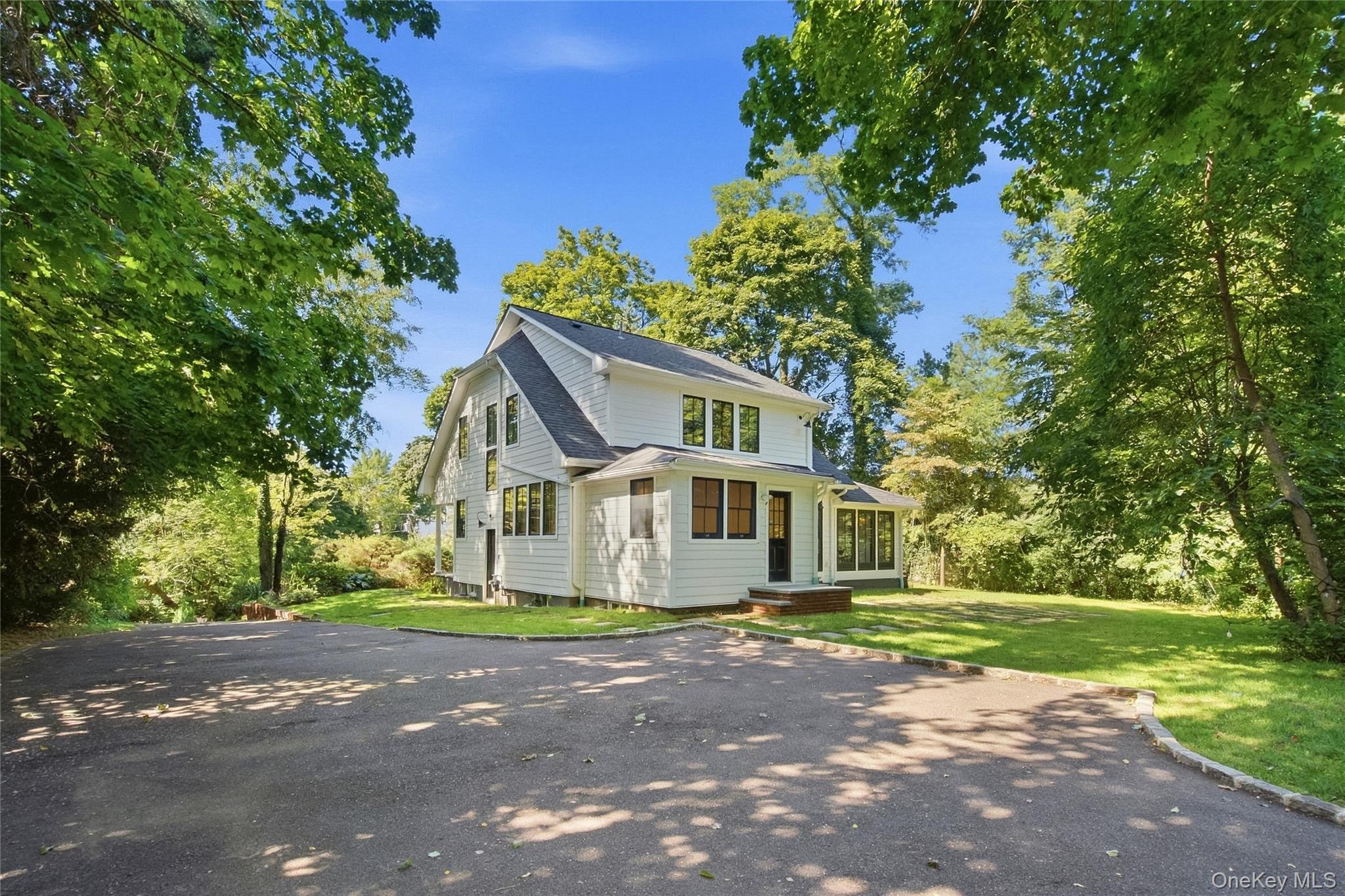 10 The Locusts – For Sale photo 29