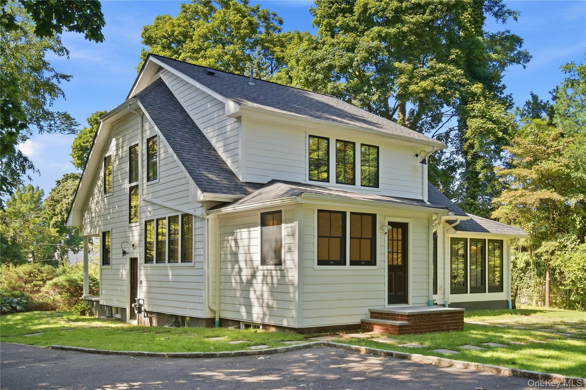 10 The Locusts – For Sale photo 28