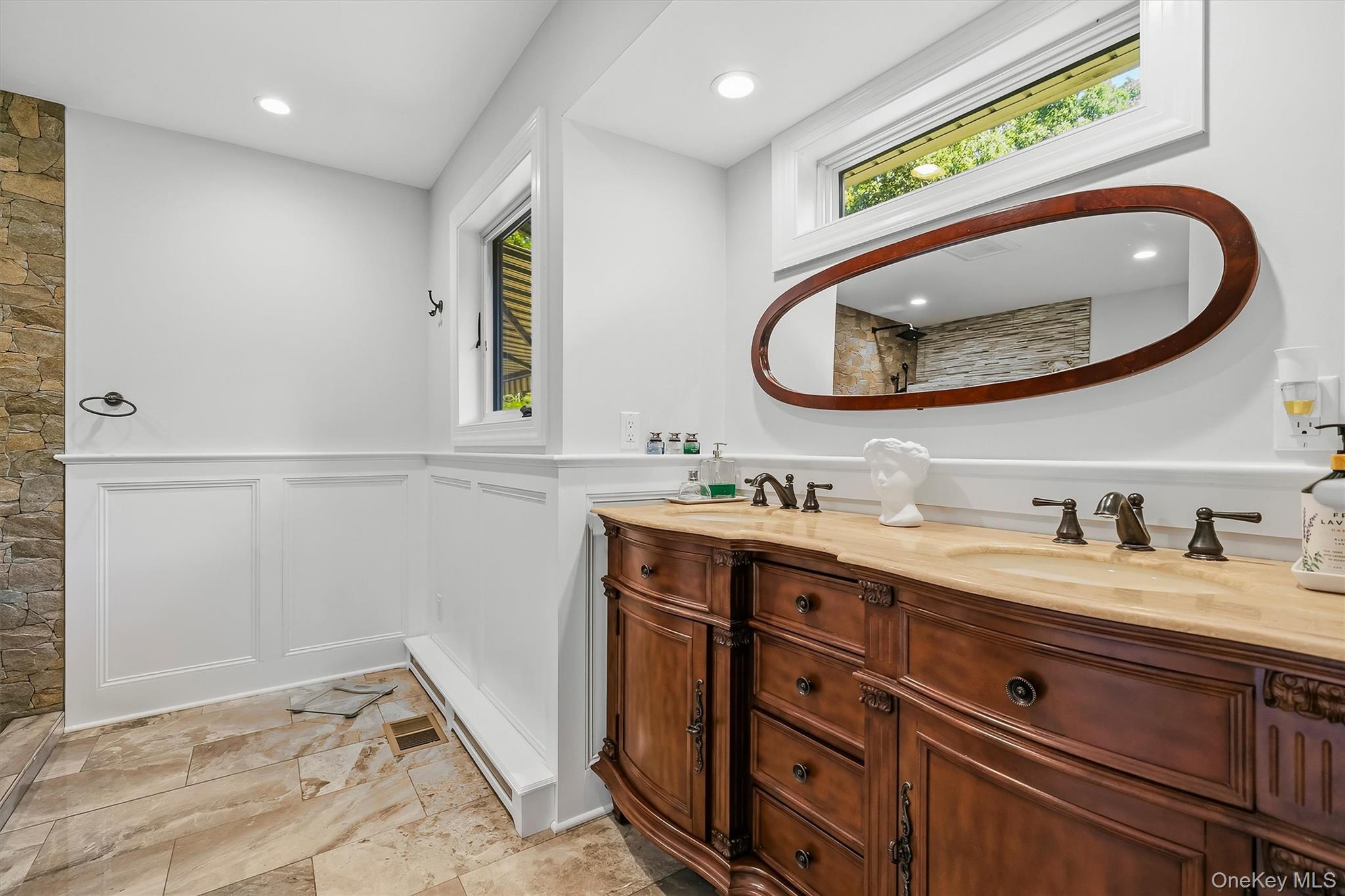 12 Whitefield Avenue – For Sale photo 36