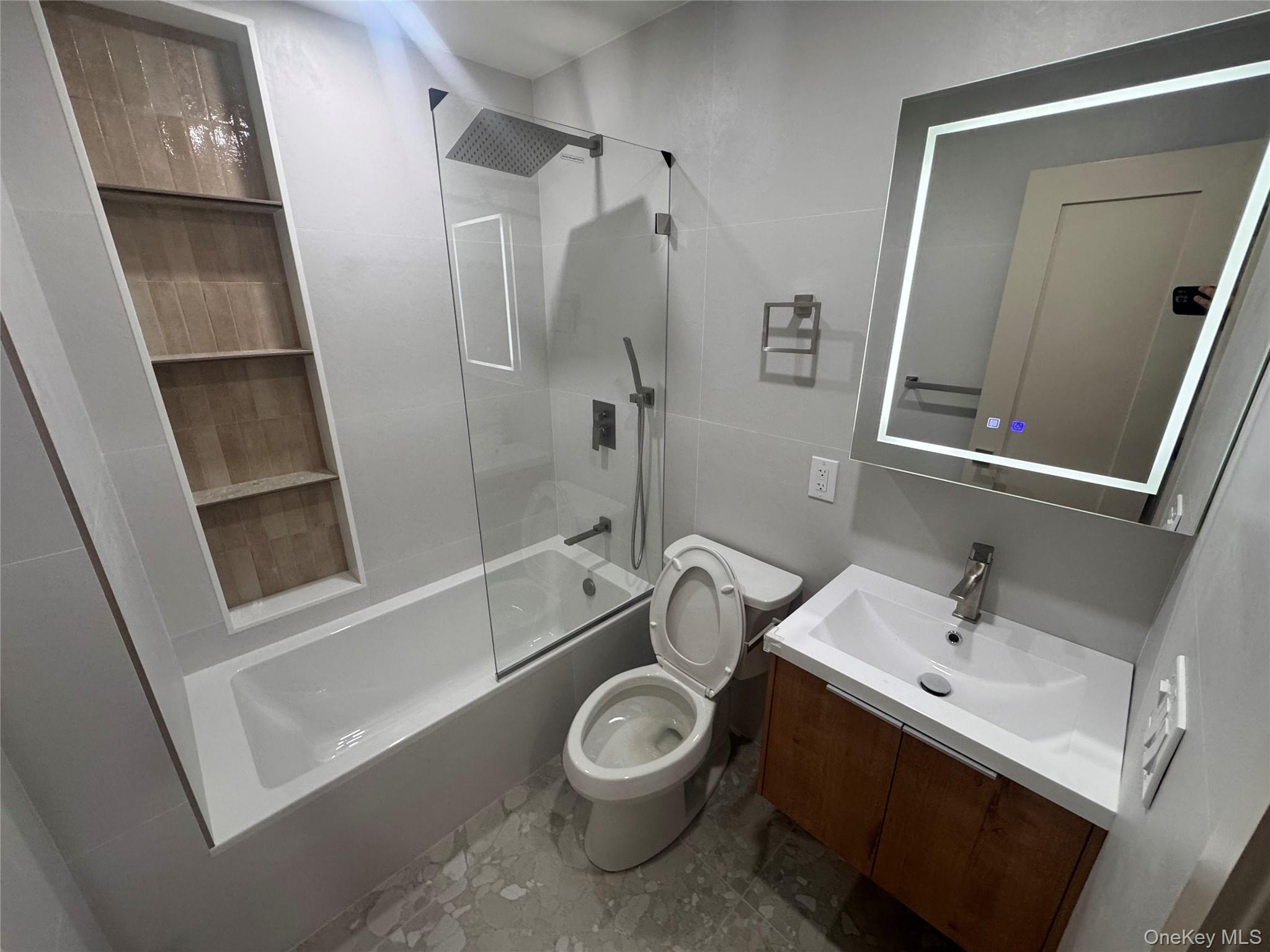 2034 Colden Ave – For Rent photo 5