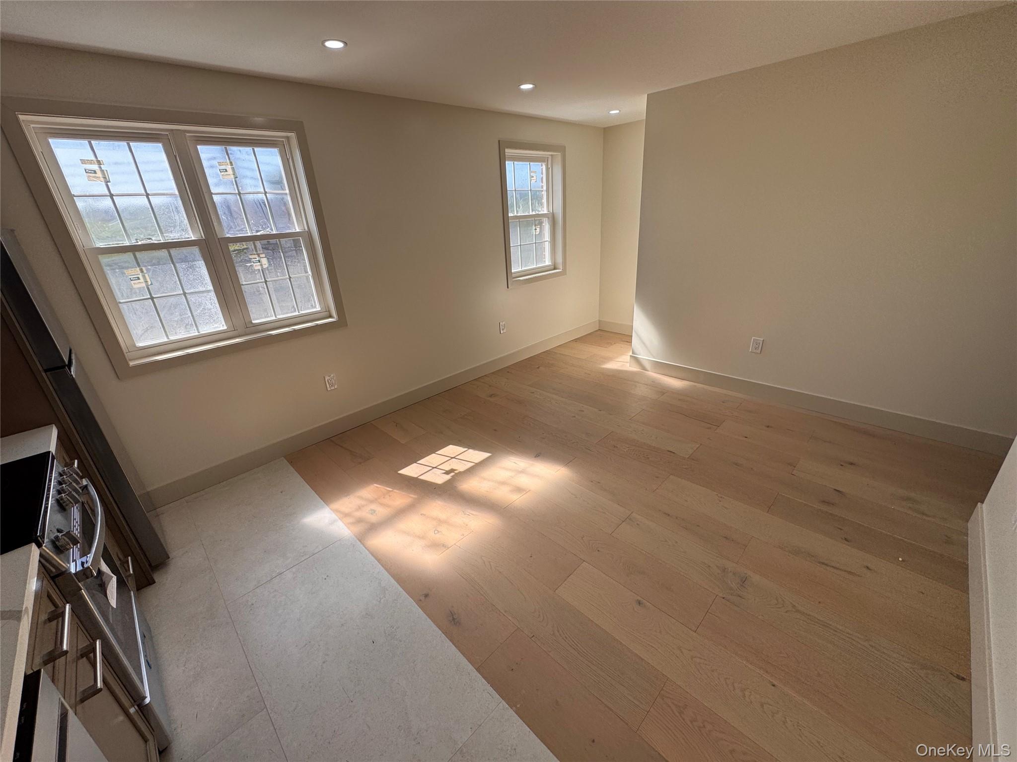 2034 Colden Ave – For Rent photo 9