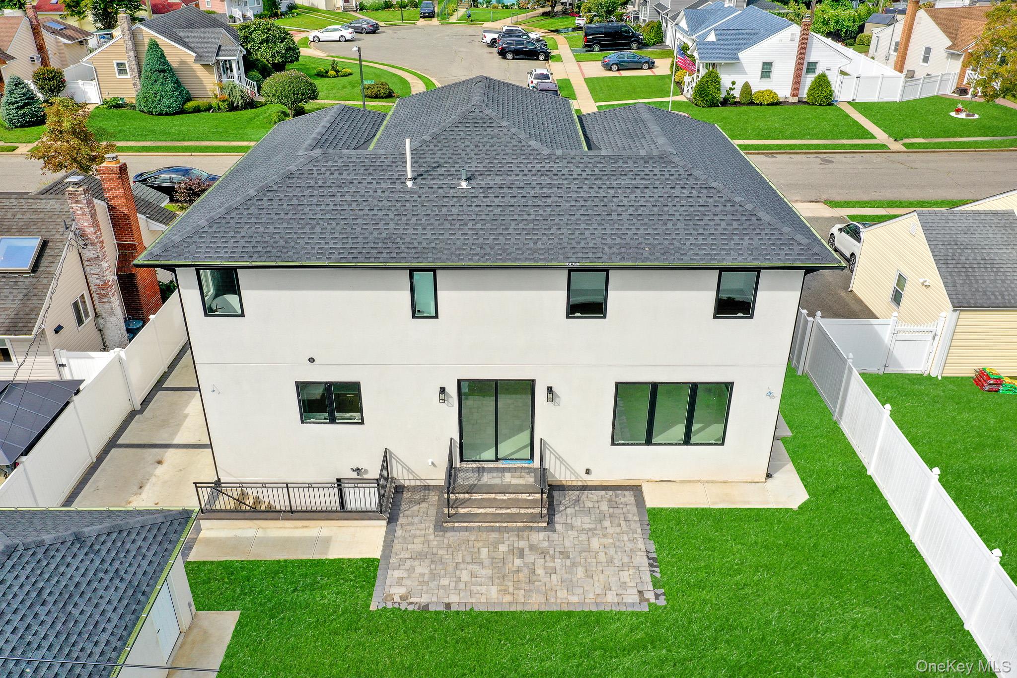 81 E End Avenue – For Sale photo 7