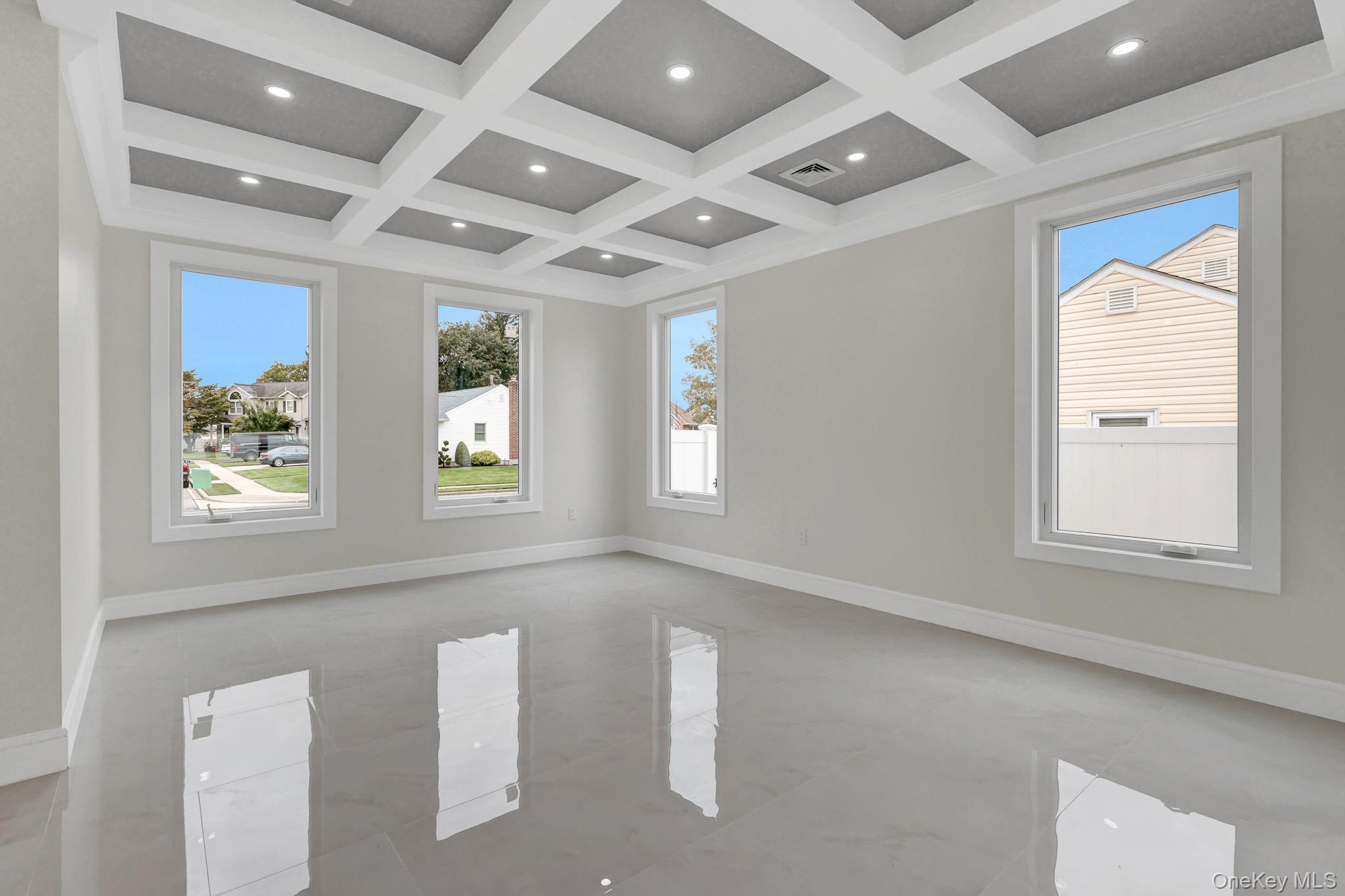 81 E End Avenue – For Sale photo 12