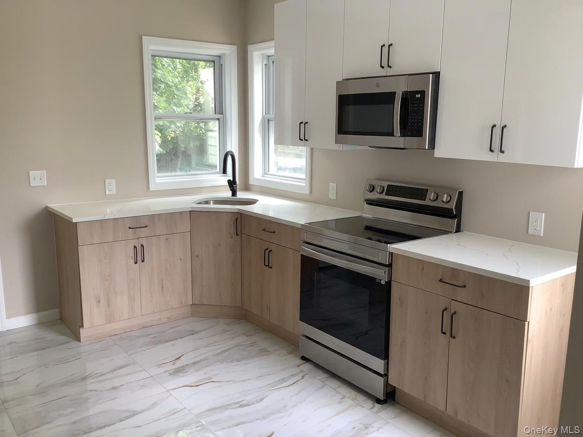 31 Buckley Street – For Rent photo 2