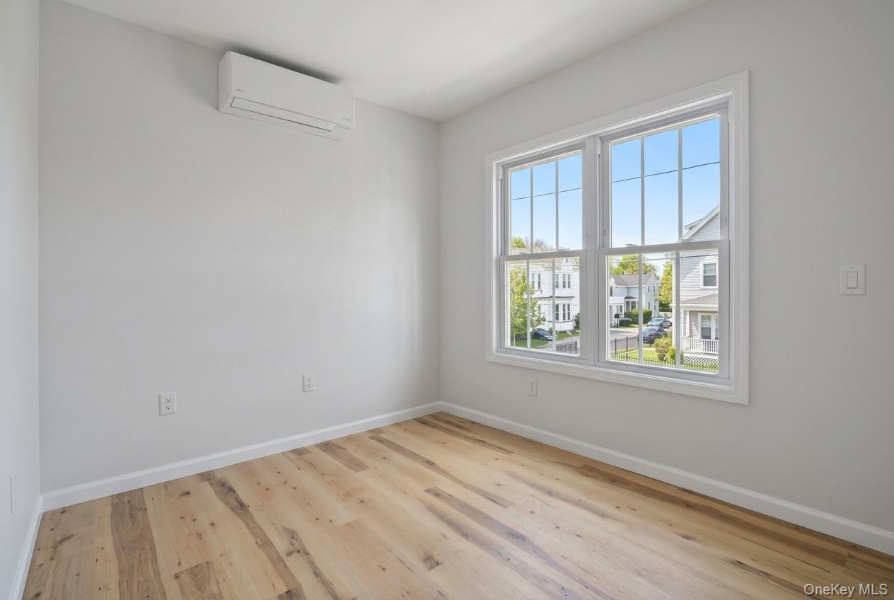 31 Buckley Street – For Rent photo 4